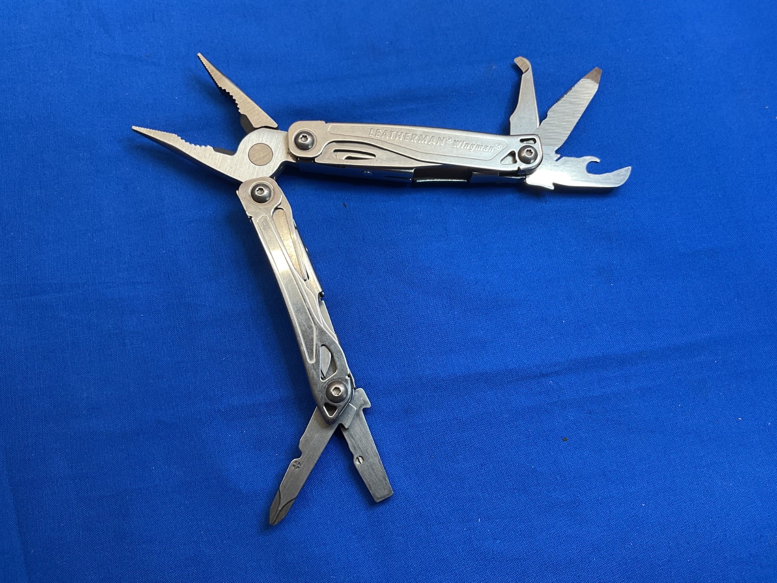 Leatherman Wingman Multi Tool Knife Pliers Camping Hunting Hiking 2021 Date Code