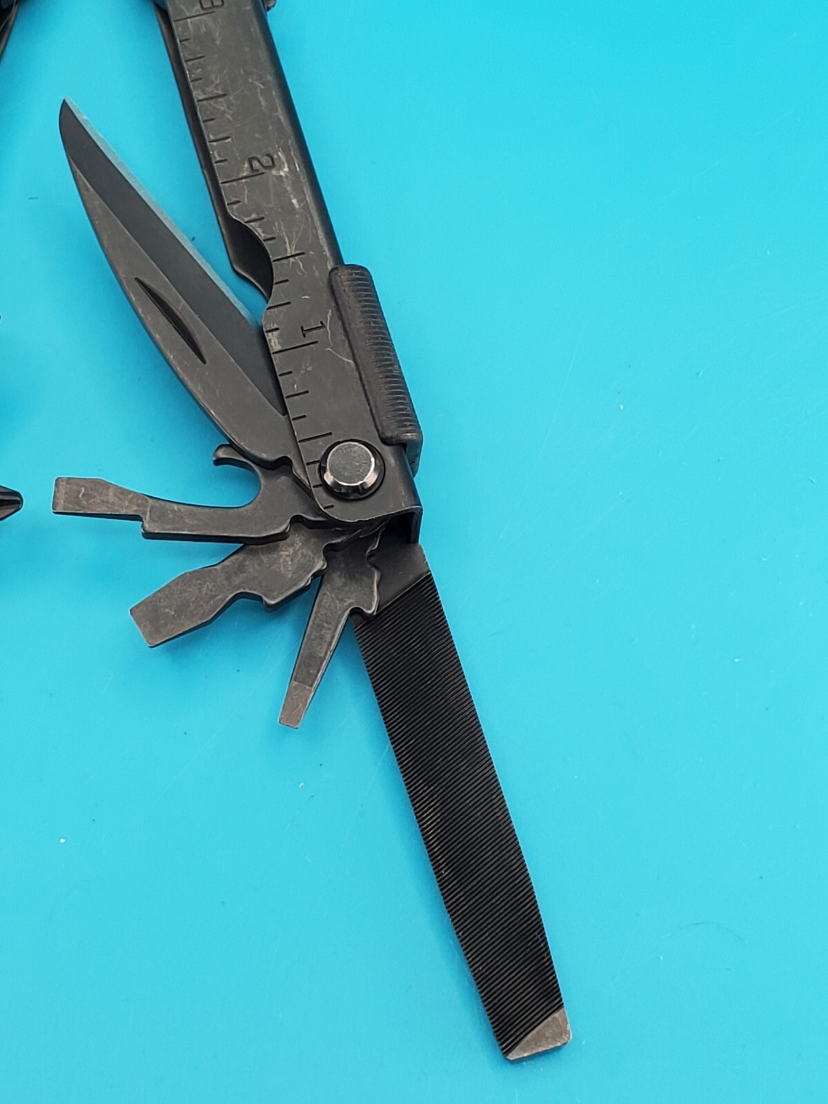 Gerber MP600 Black Oxide Multi-Tool Needle Nose Pliers!