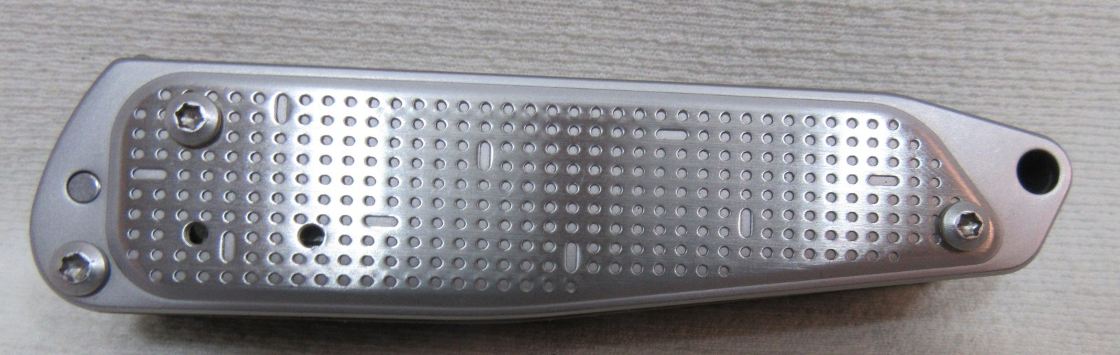 Leatherman FREE T2 Pocket Knife Multi-tool