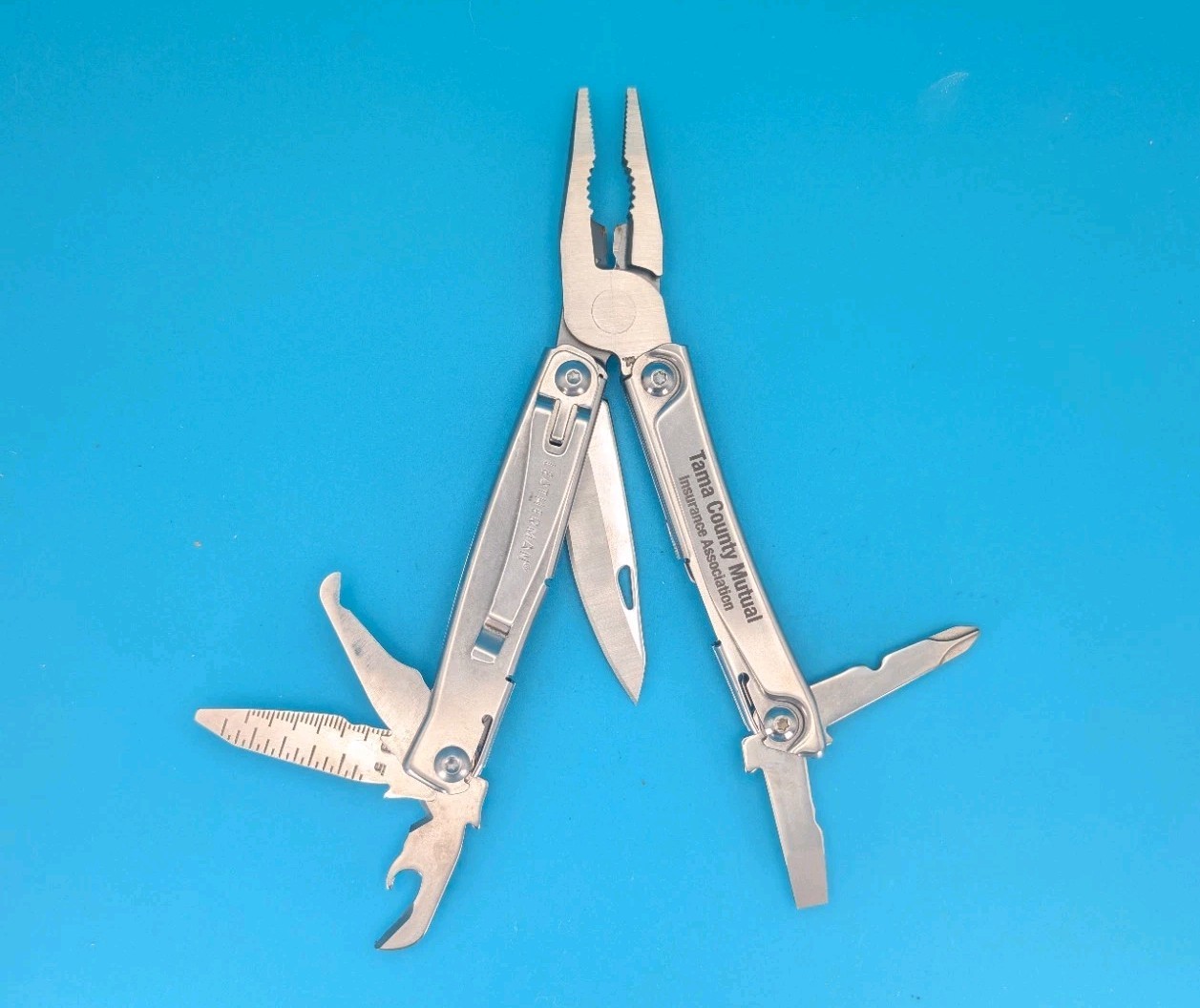 Leatherman Rev 3.8″ Multi-Tool, Stainless! *TAMA COUNTY MUTUAL*
