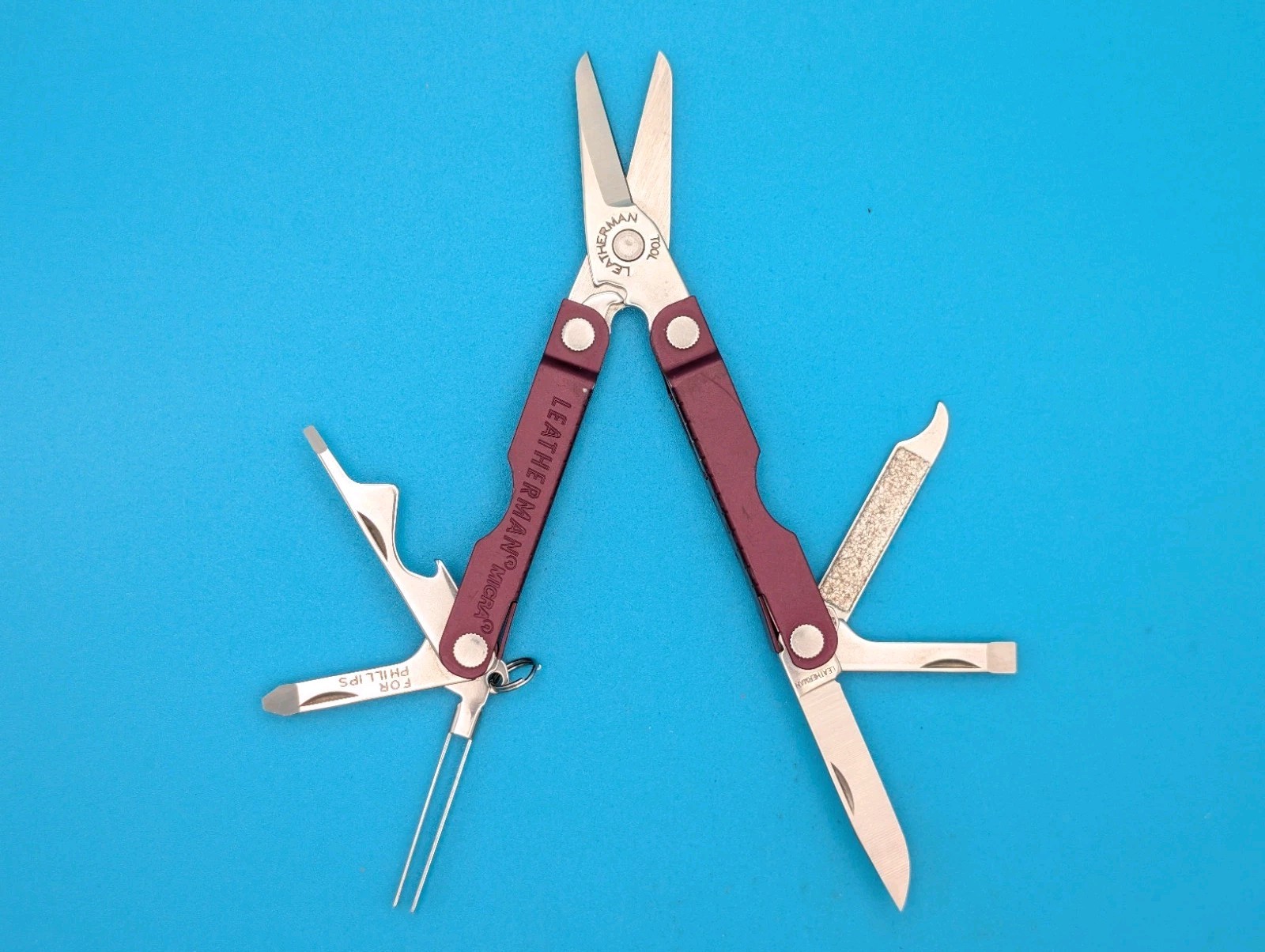Leatherman Micra Multi-Tool, Knife, Scissors, Key Ring, Maroon!