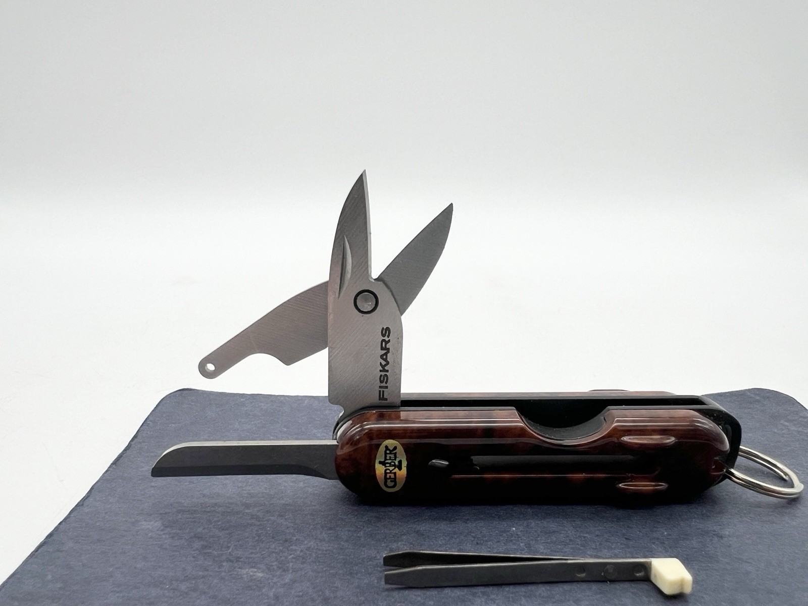 Vintage Gerber Fiskars Keychain Multi Tool Knife Tweezers Scissors USA