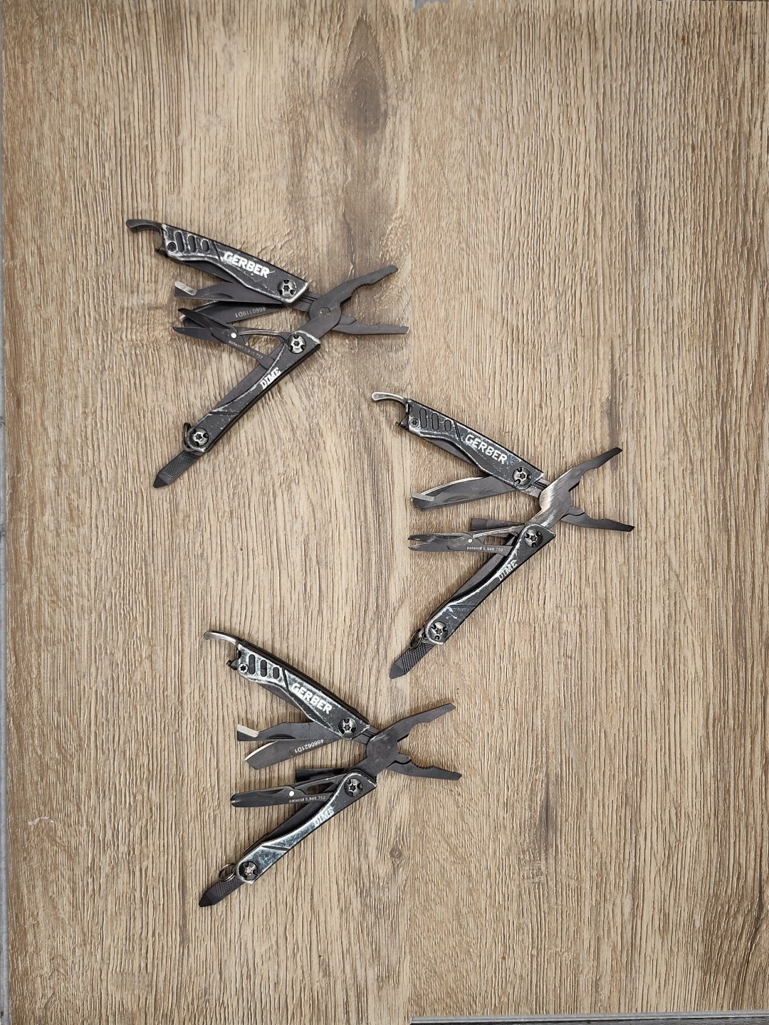 Lot E 3 Gerber Dime Mini Multi-Tool Knife Pliers Scissors Driver