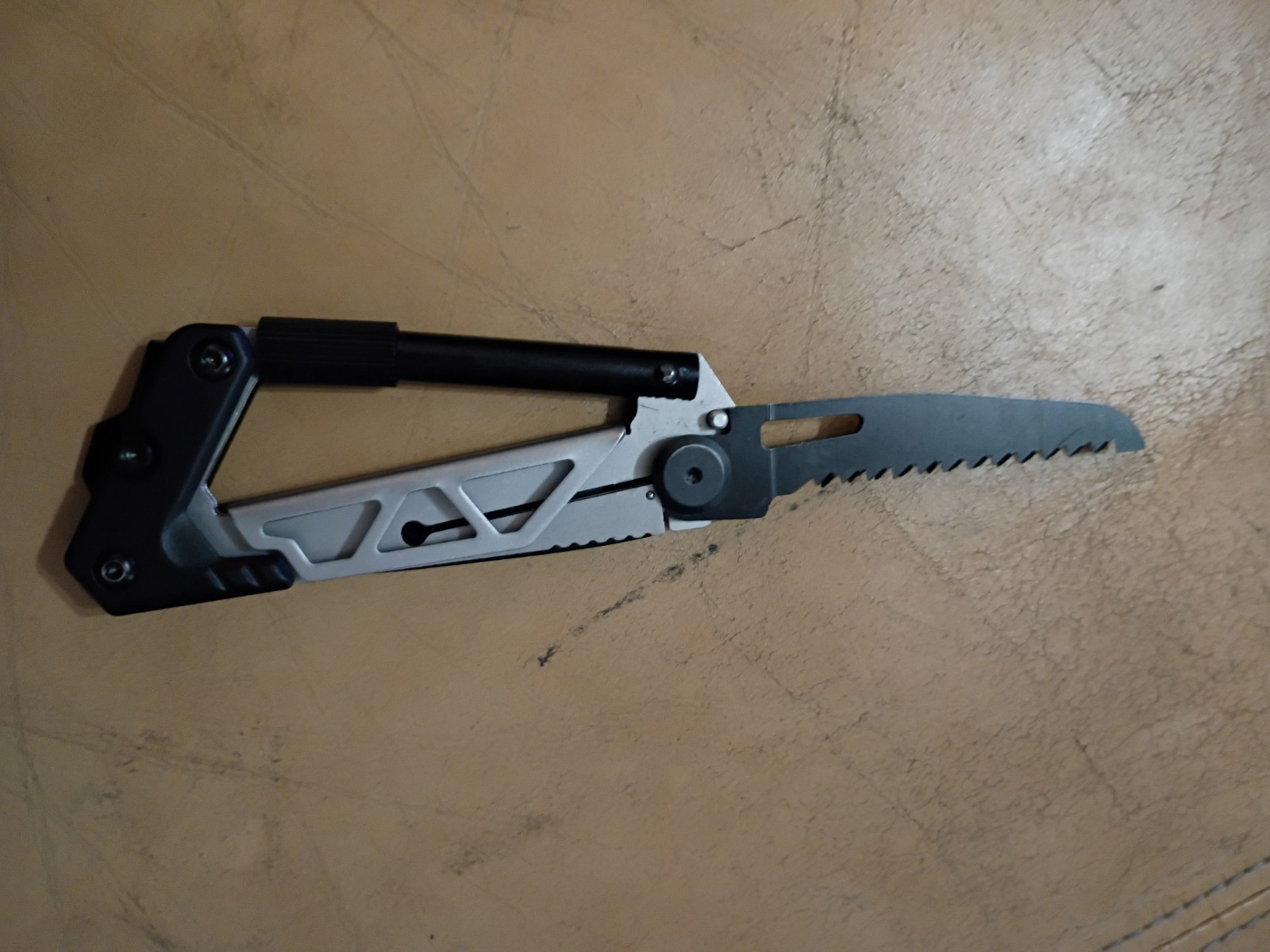 Carabineer Clip Multi Tool/Knife