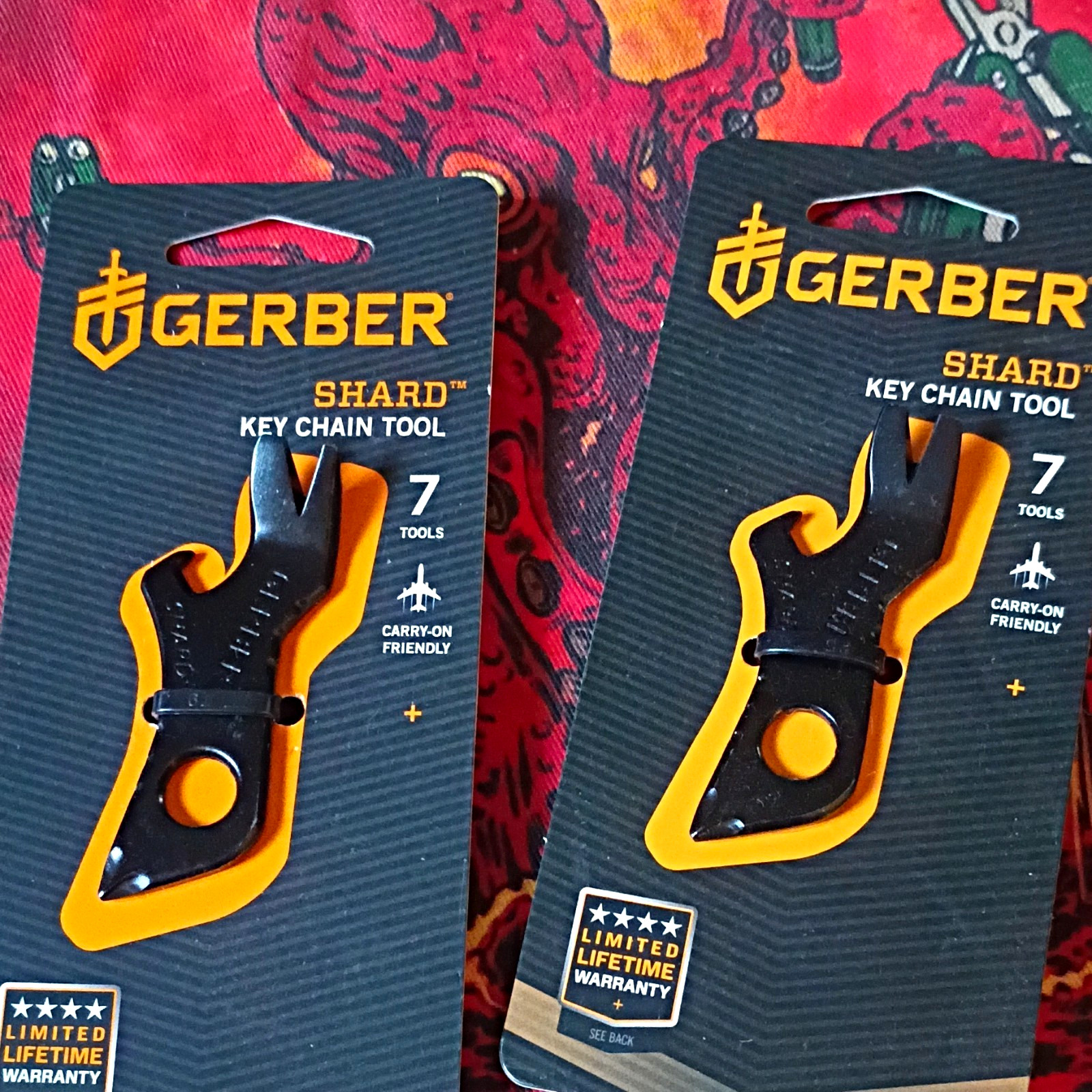 Gerber Shard 7-Tool Multi-Tool Keychain, Black Stainless Steel, Titanium Coat