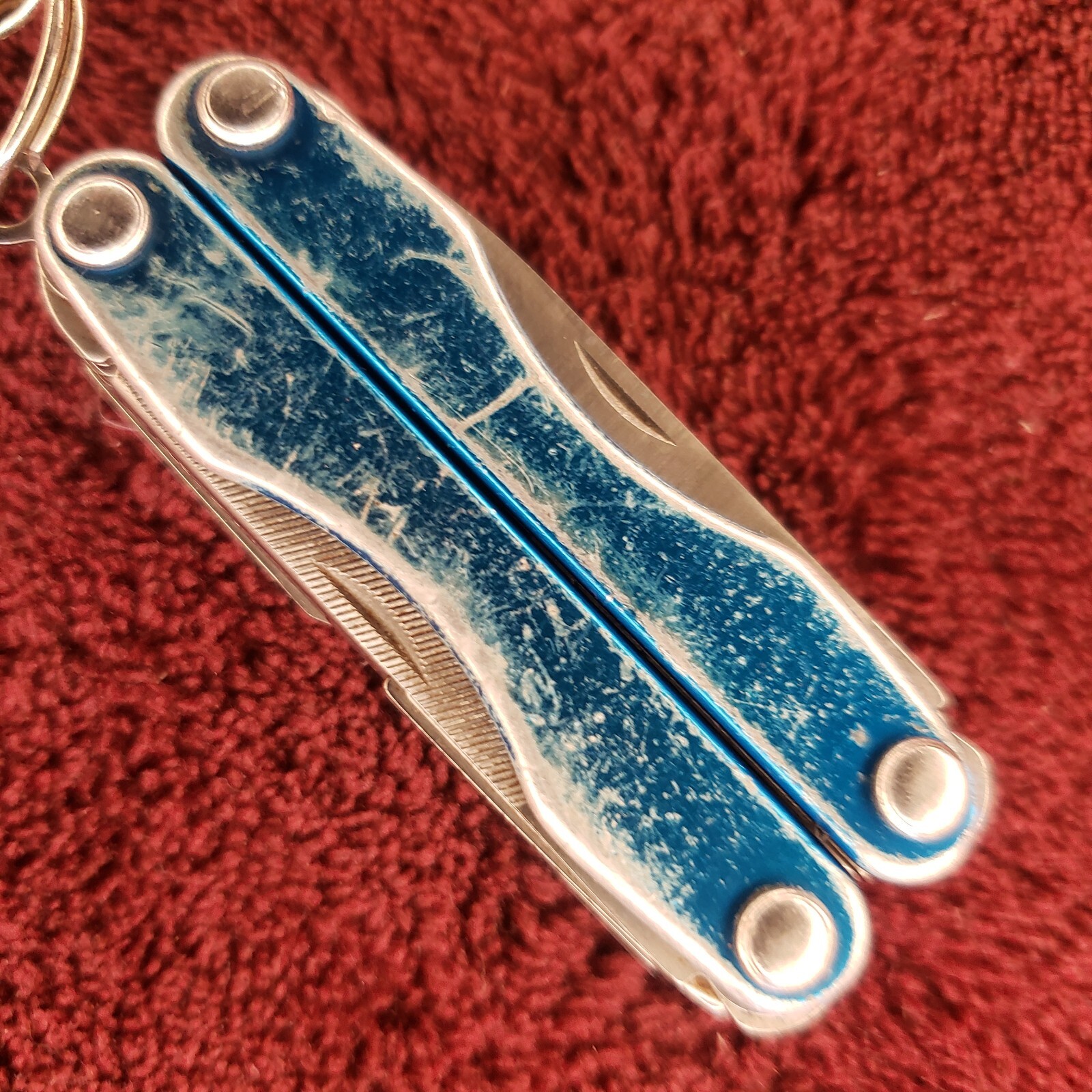 🔪🔪 Leatherman Squirt P4 Multi-Tool Blue Keychain