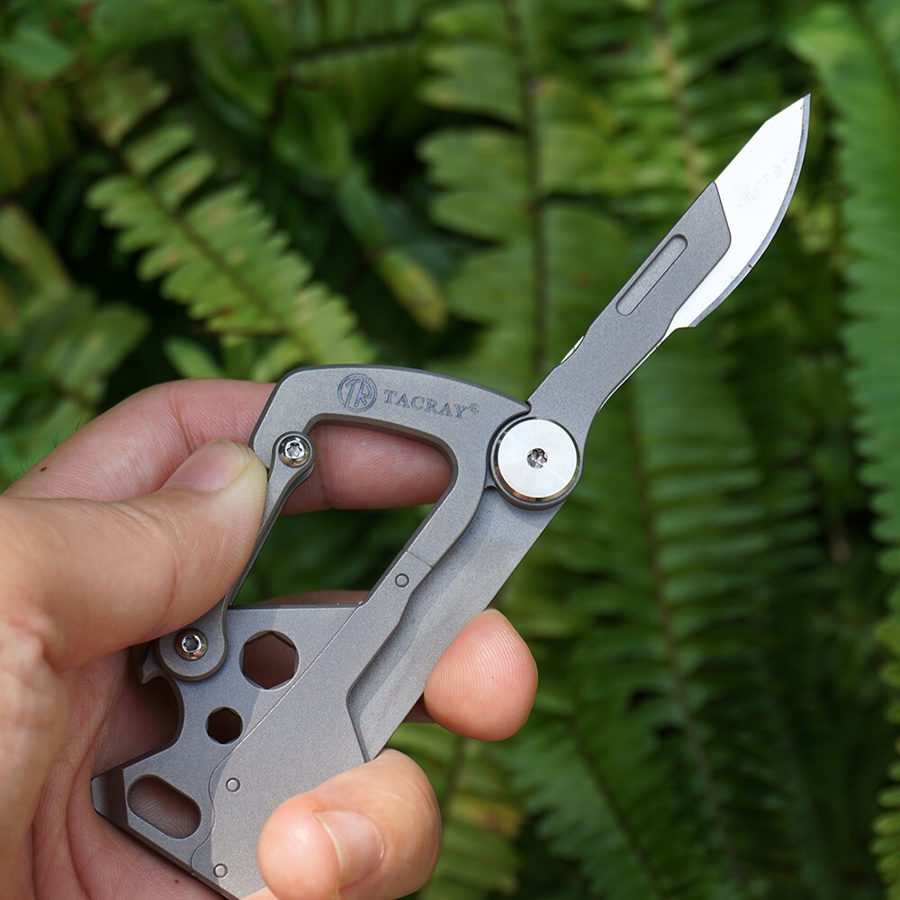 7 in 1 TC4 Lsand Multi Tools Key Chain Carabiner Outdoor Folding Scalpel EDC