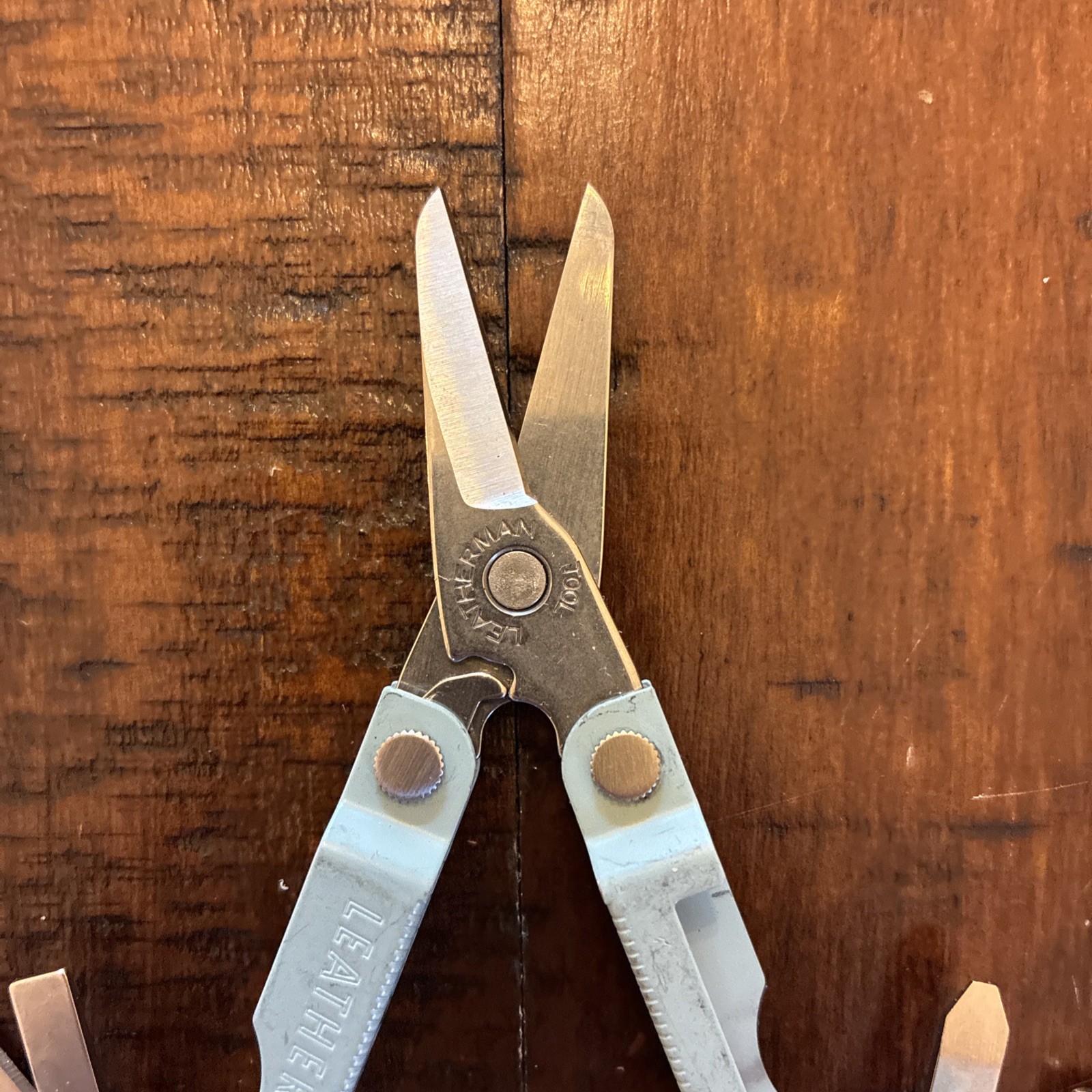 Leatherman Micra Arctic Blue Multitool Anodized Aluminum – 11/23