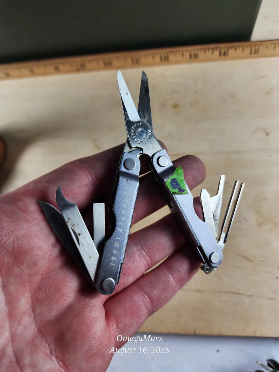 Leatherman Micra Gray #9 Light usage