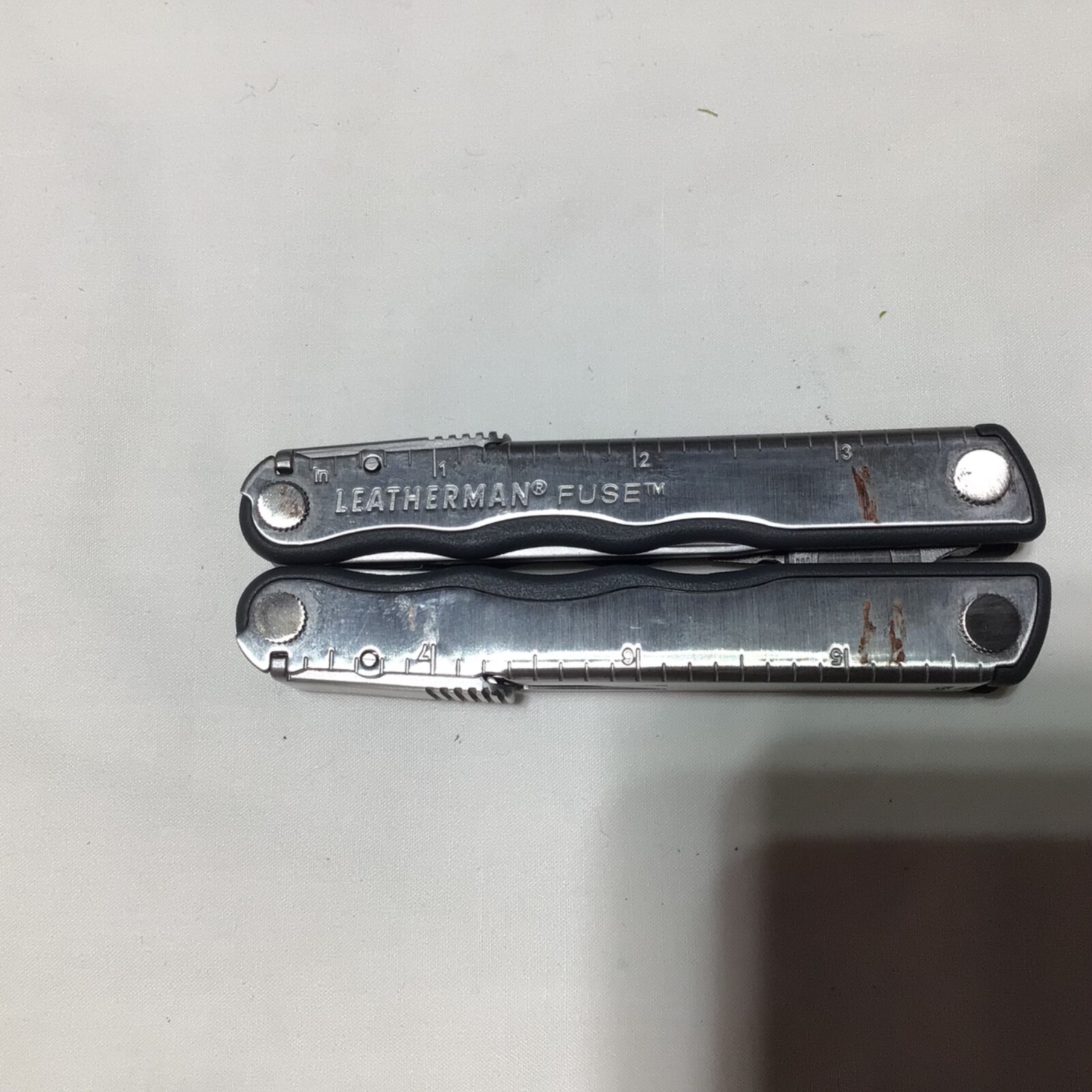 leatheman fuse multi tool with case