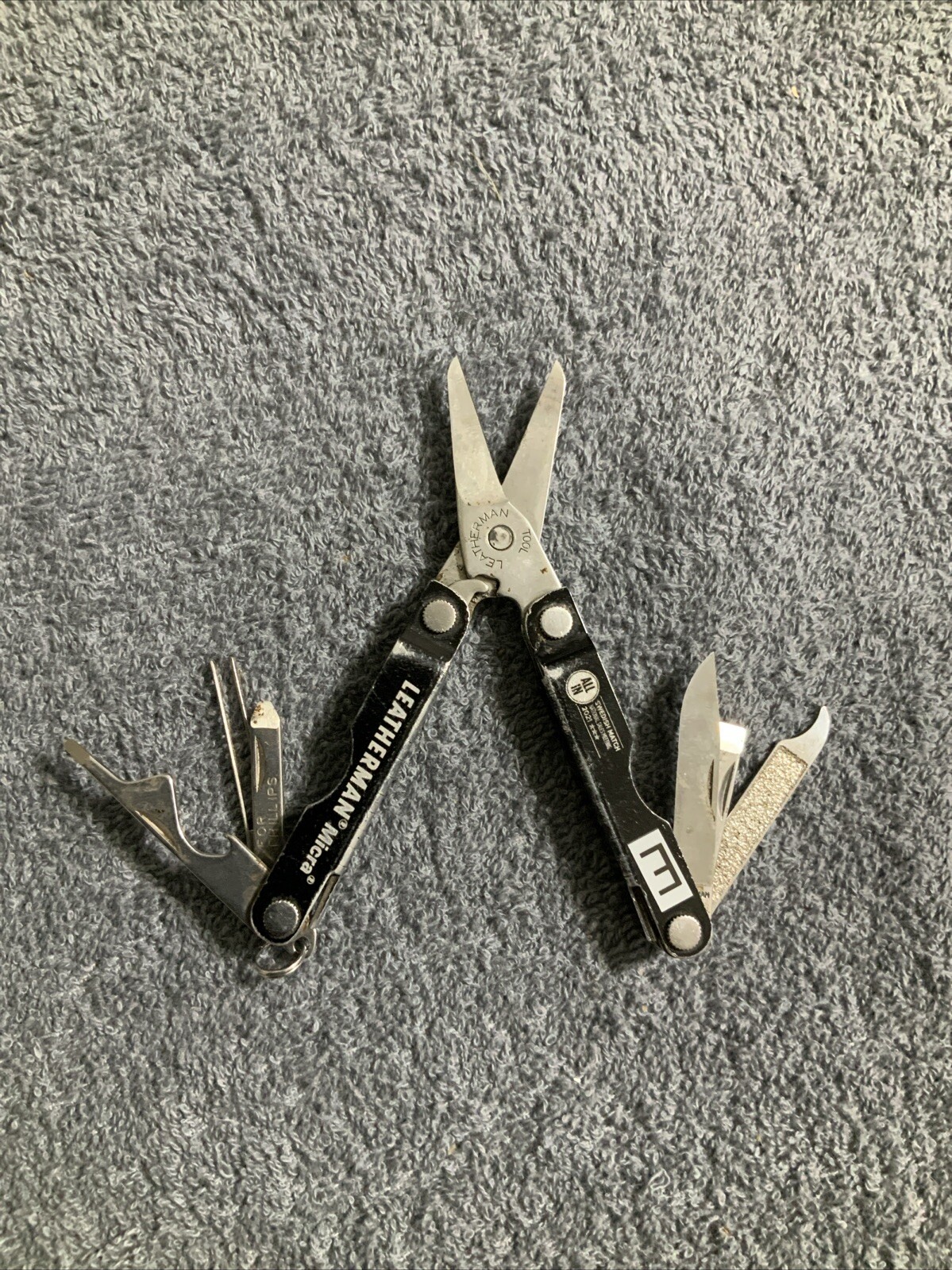 Leatherman Micra Multi-Tool Knife, Scissors- Black (E)