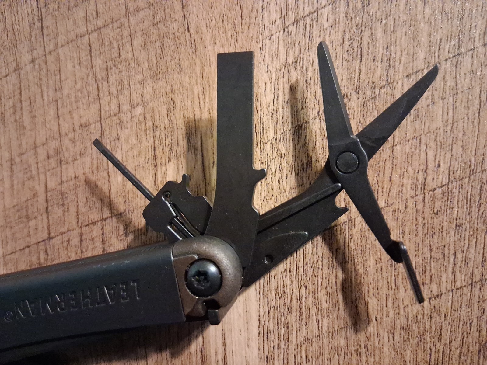 Retired LEATHERMAN Wave Plus + Multi-Tool BLACK OXIDE (Display Model, Unused)