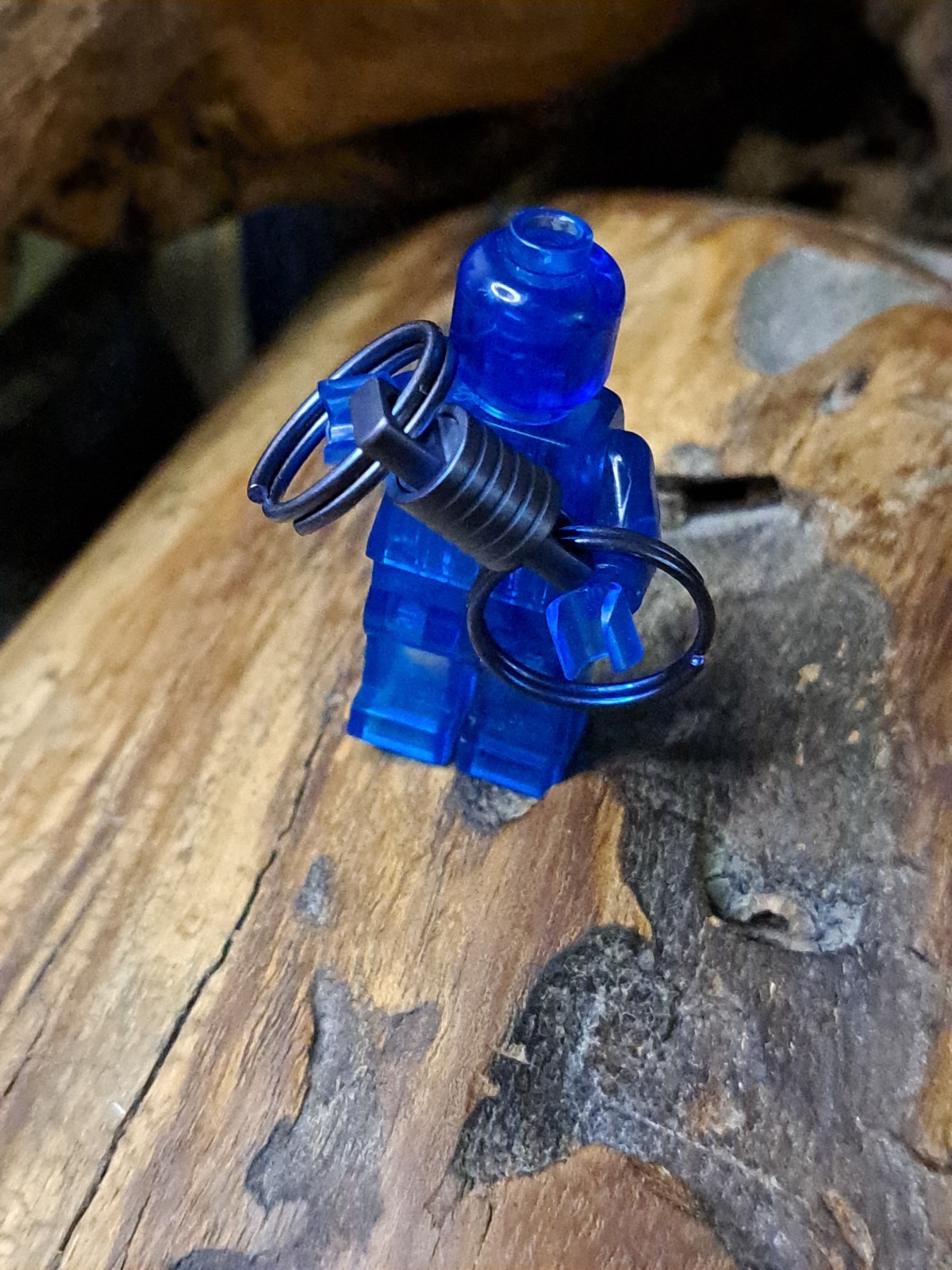 Pro Mini Series Anodized Titanium Swivel With 15mm Titanium Keyrings