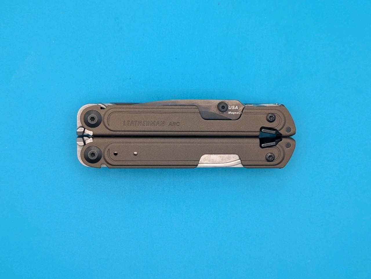 Leatherman Arc Knife Pliers Multitool! Talos! NEW IN BOX!