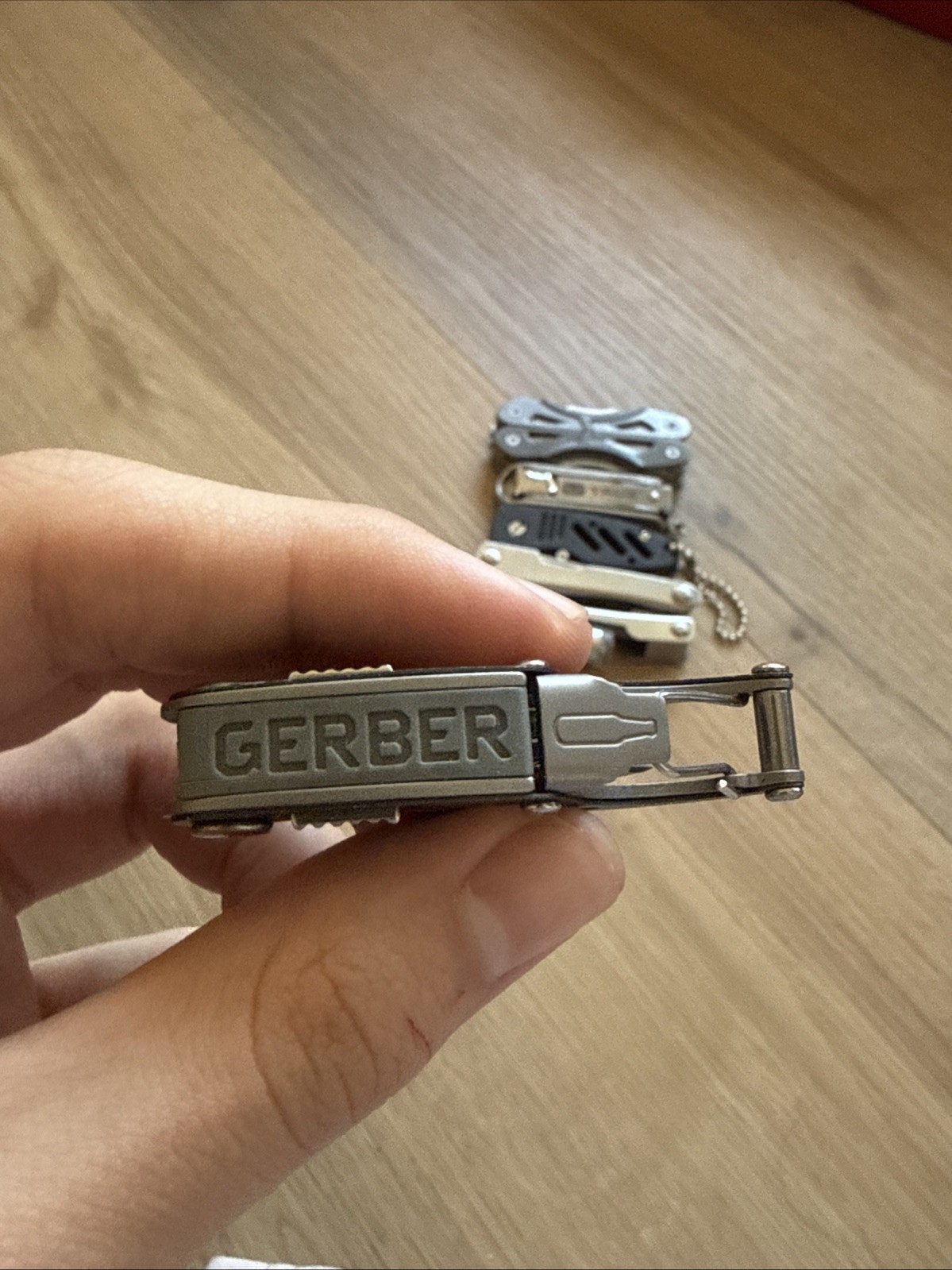 Lot of 5 Keychain Multi-Tools & Pocket Knives Gerber True Utility Brookstone