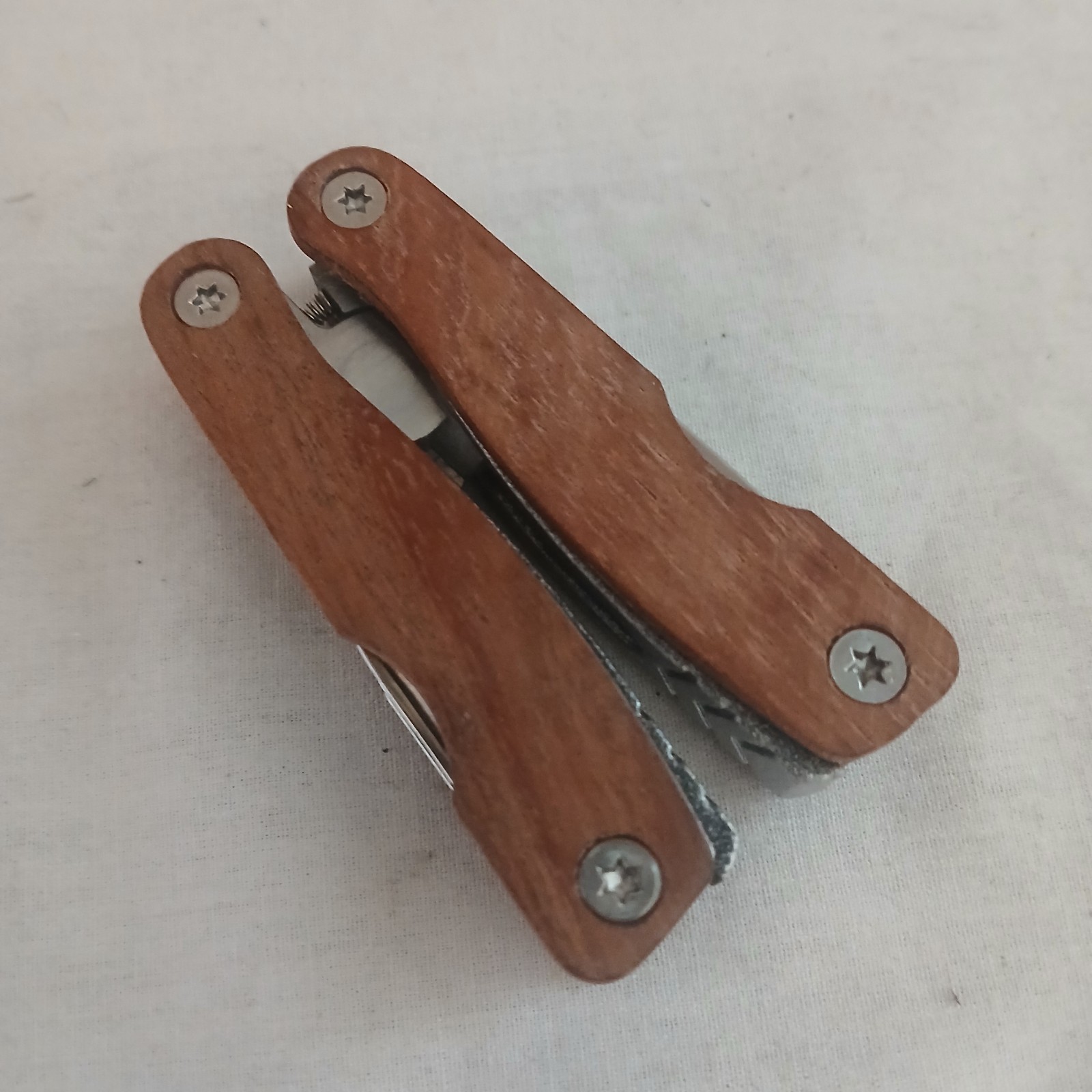 Teak wood Mini Multi Tool 9 Tools Quality 3 inches When Closed Vivid Grain