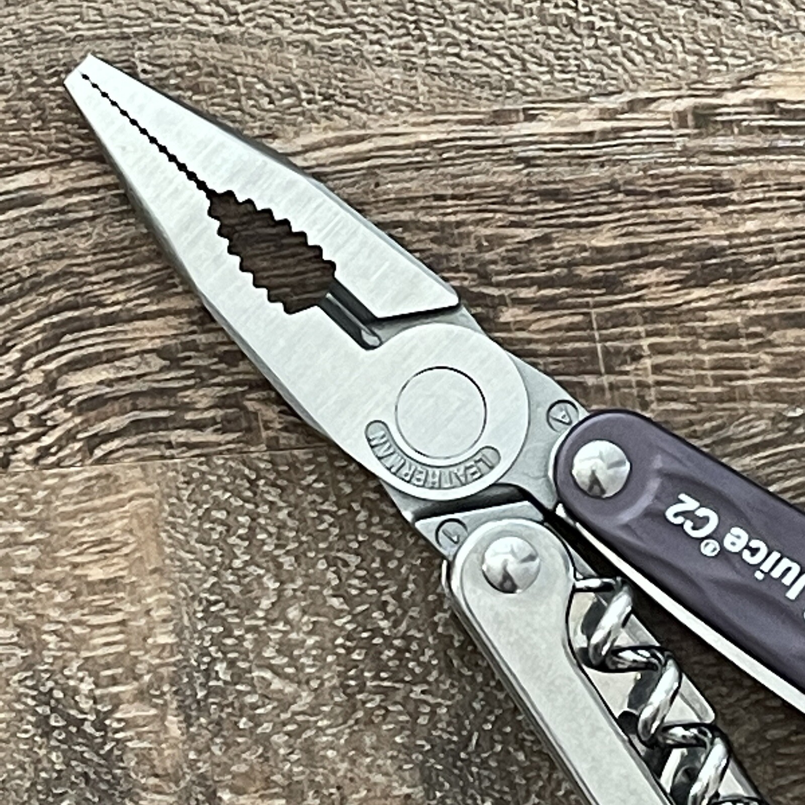 Leatherman Juice C2 Granite Grey multitool w/premium nylon sheath. Discontinued