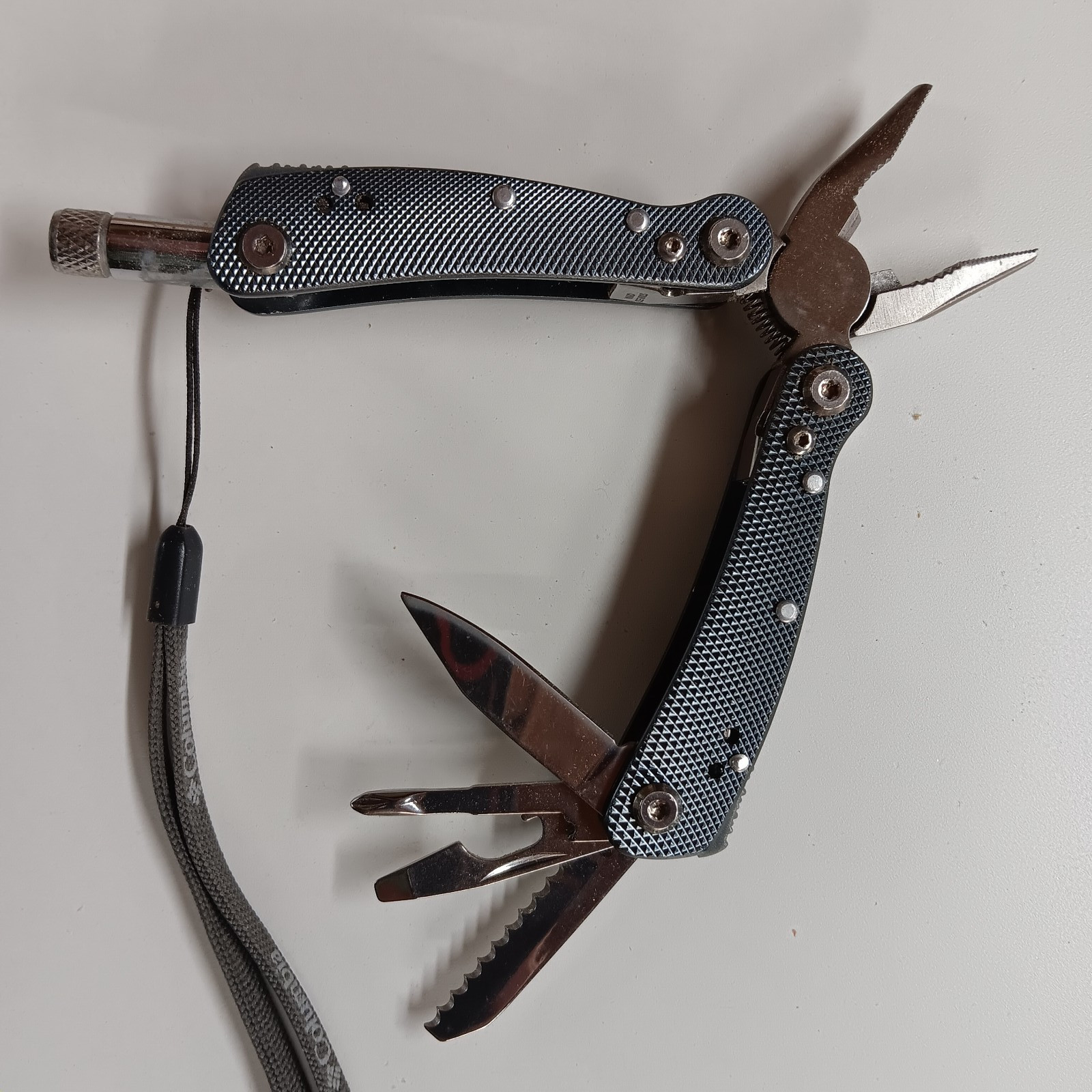 Columbia Multi-Tool with LED Light