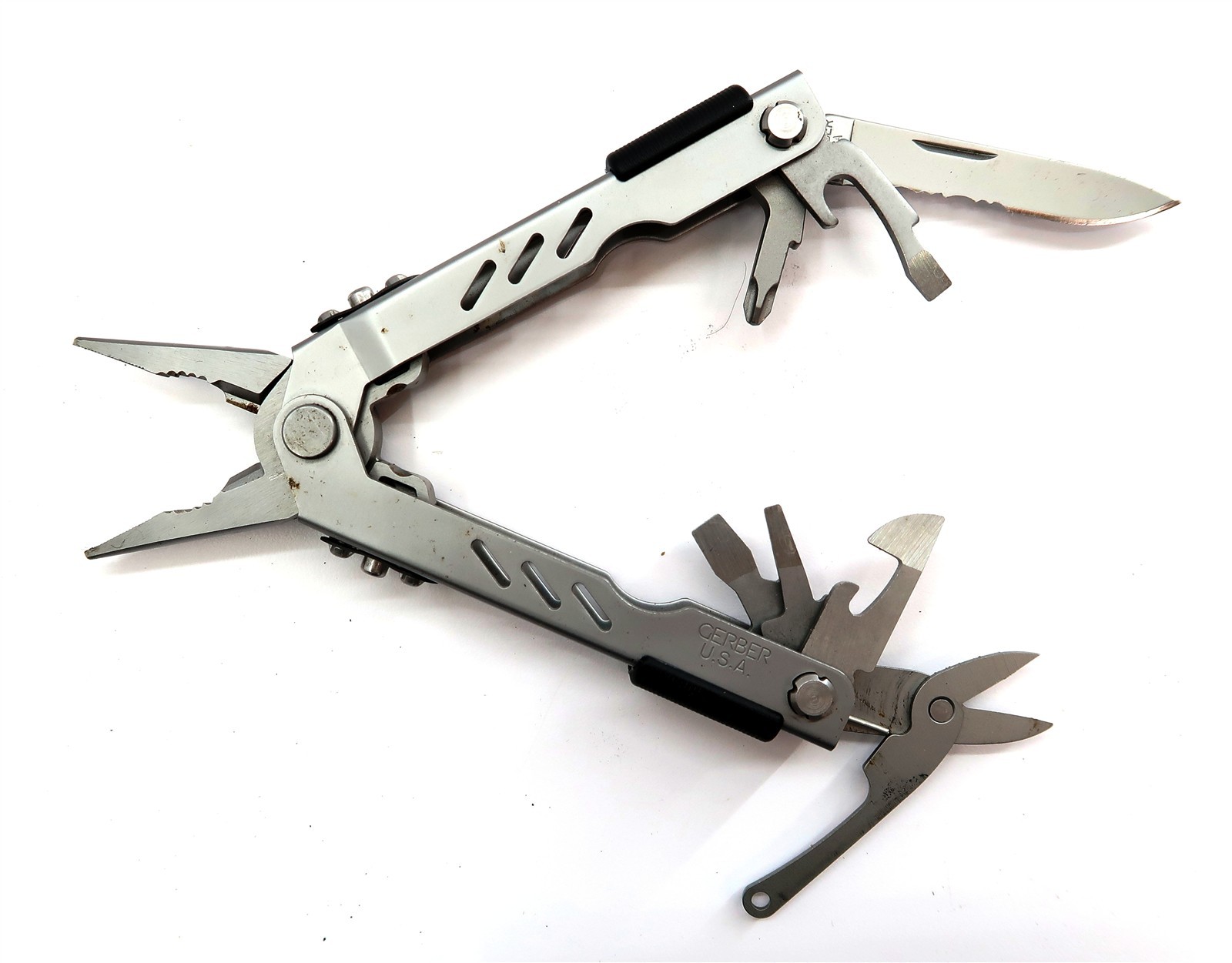 GERBER Fiskars Multi-tool Stainless with Sheath Made in USA NICE CONDITION