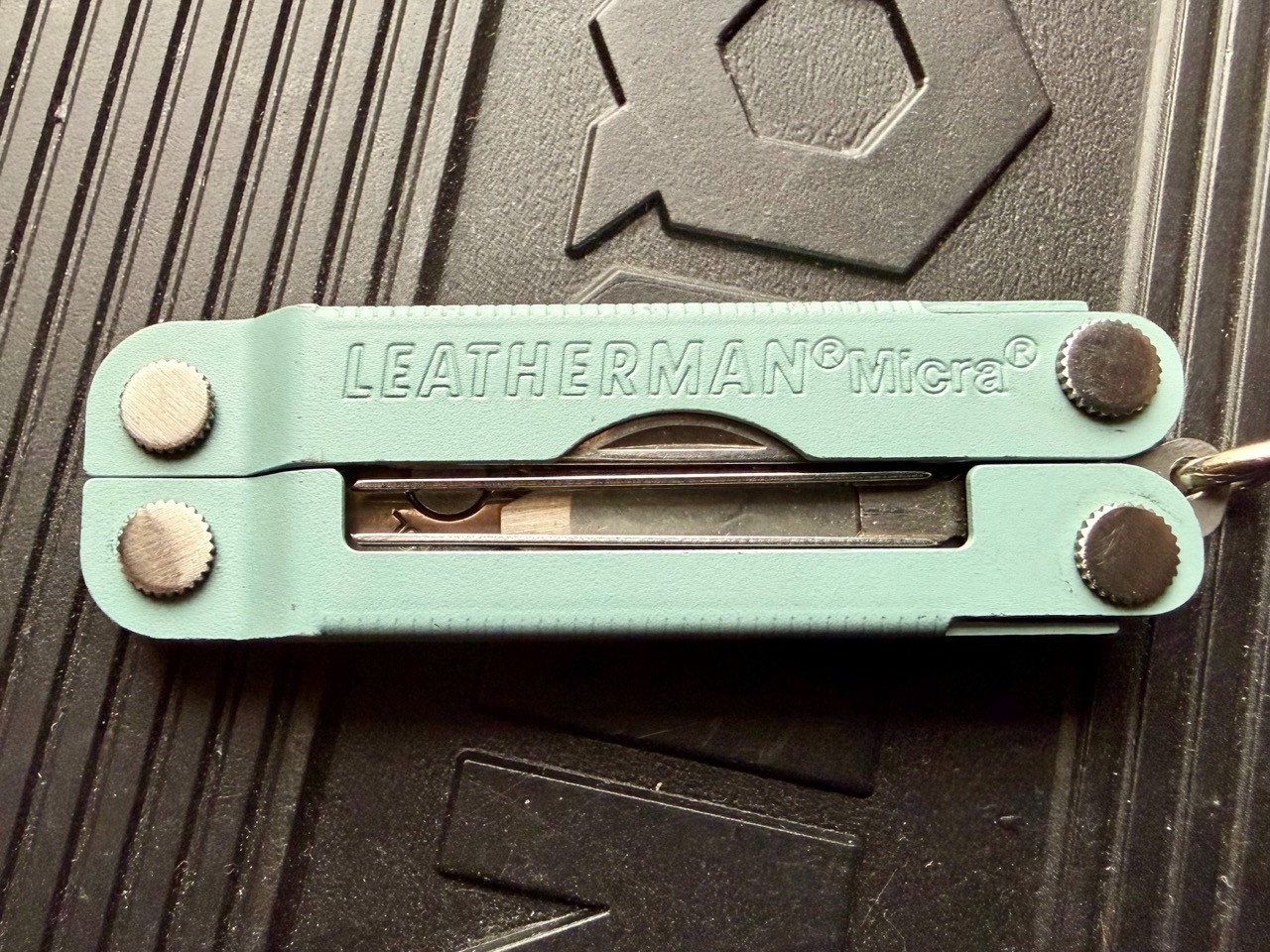 Leatherman Micra 10-in-1 Multitool Anodized Aluminum – Arctic Blue (w/ XL ring)