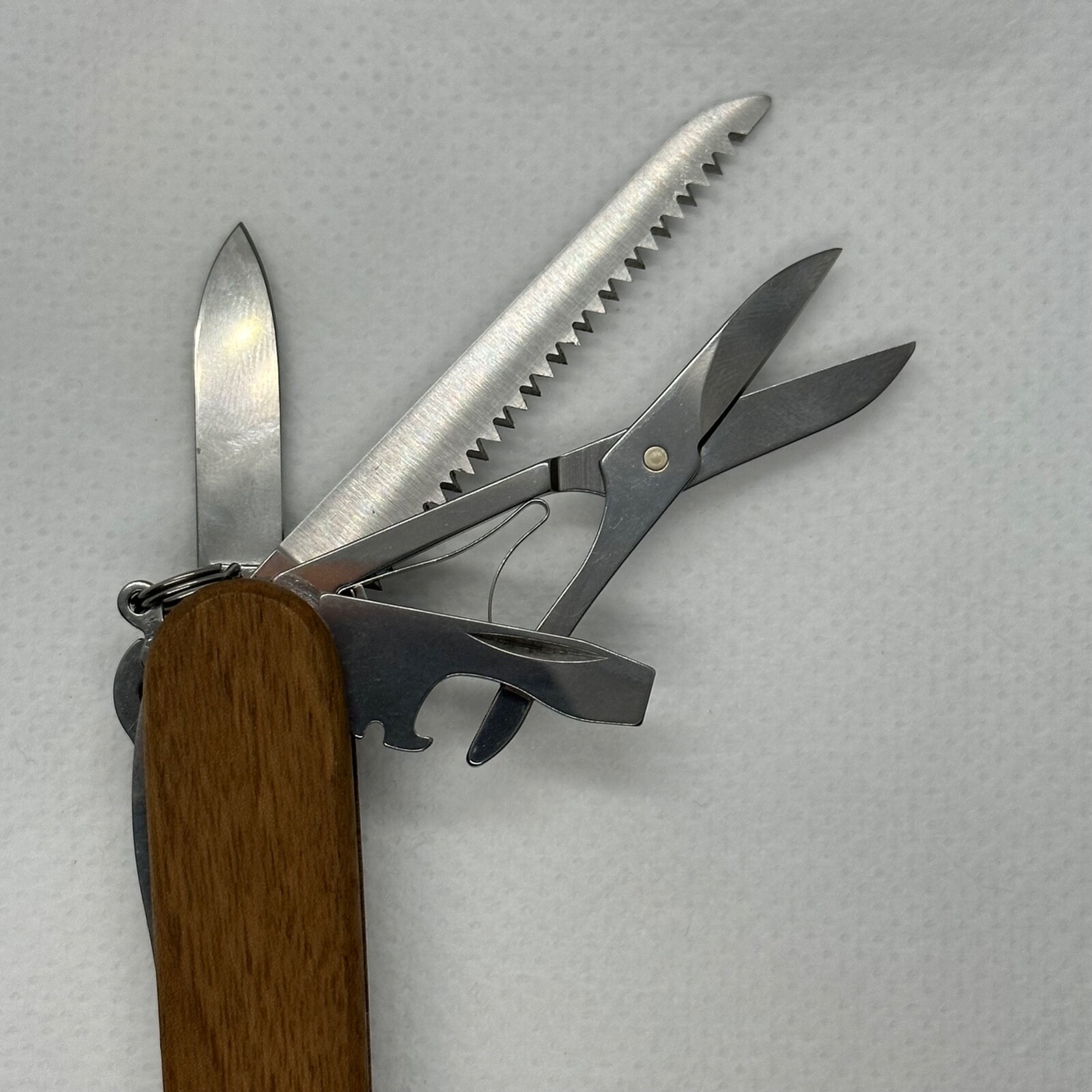 Victorinox Huntsman Wood Swiss Army Knife with Walnut scales- hunt, fish, camp