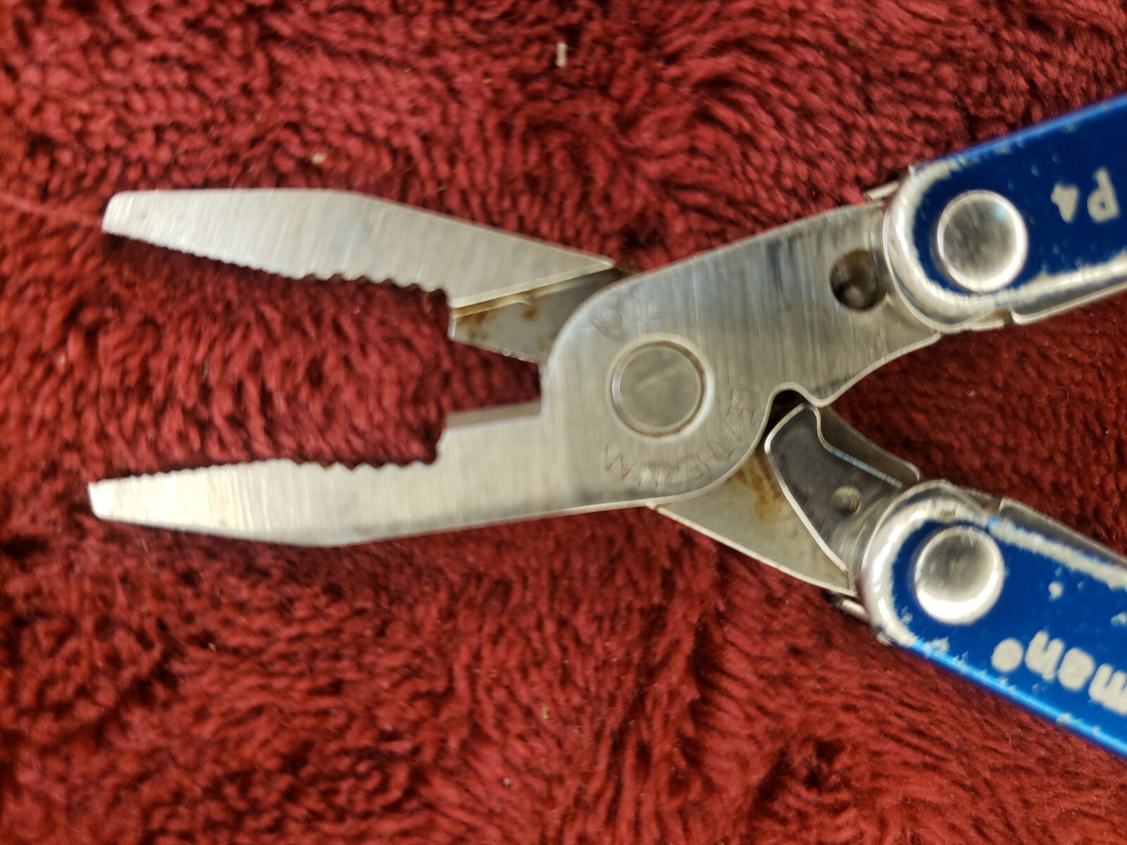 🔪 Leatherman Squirt P4 Multi-Tool Blue Keychain