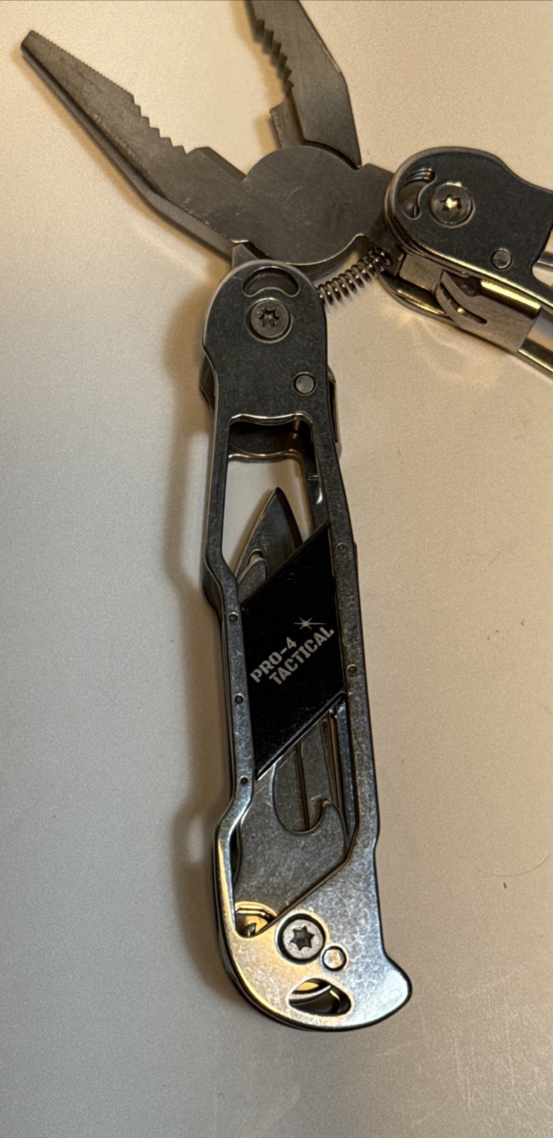 PRO-4 TACTICAL 12 IN 1 MULTI-TOOL PLIERS/ W NYLON SHEATH