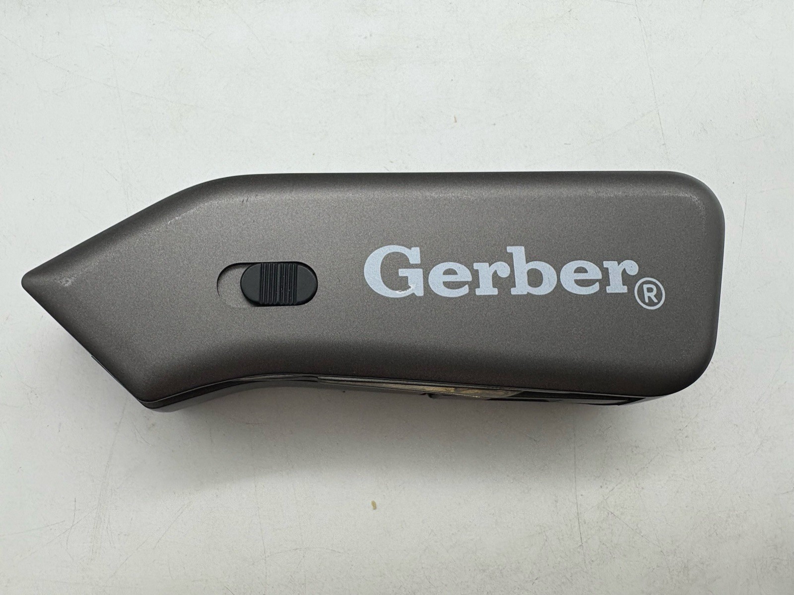 Gerber 12 In 1 Multi-tool Survival Kit (a10)