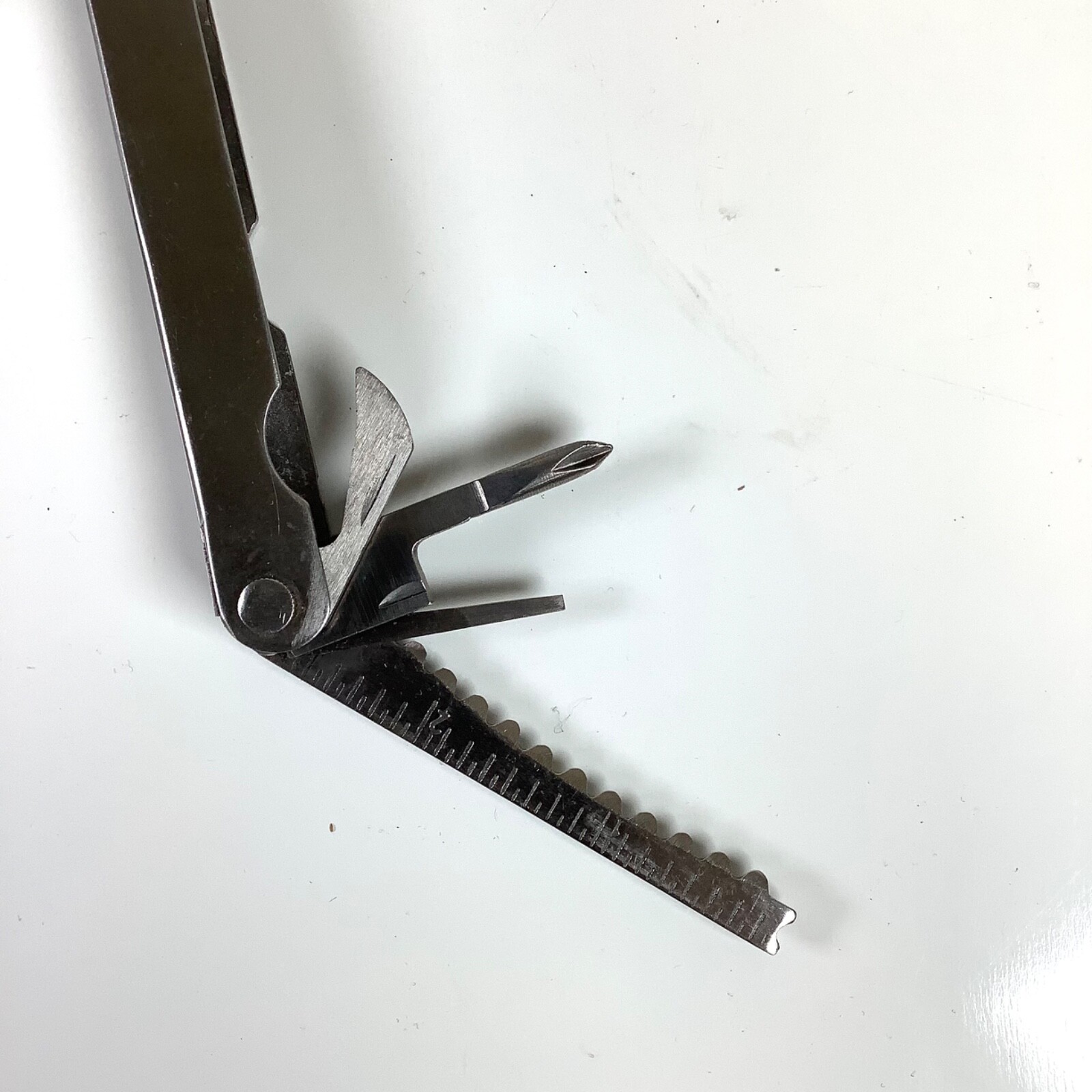 Great Neck Stainless Steel Utility Multi-Tool Pocket Knife Saw Screwdrivers ++