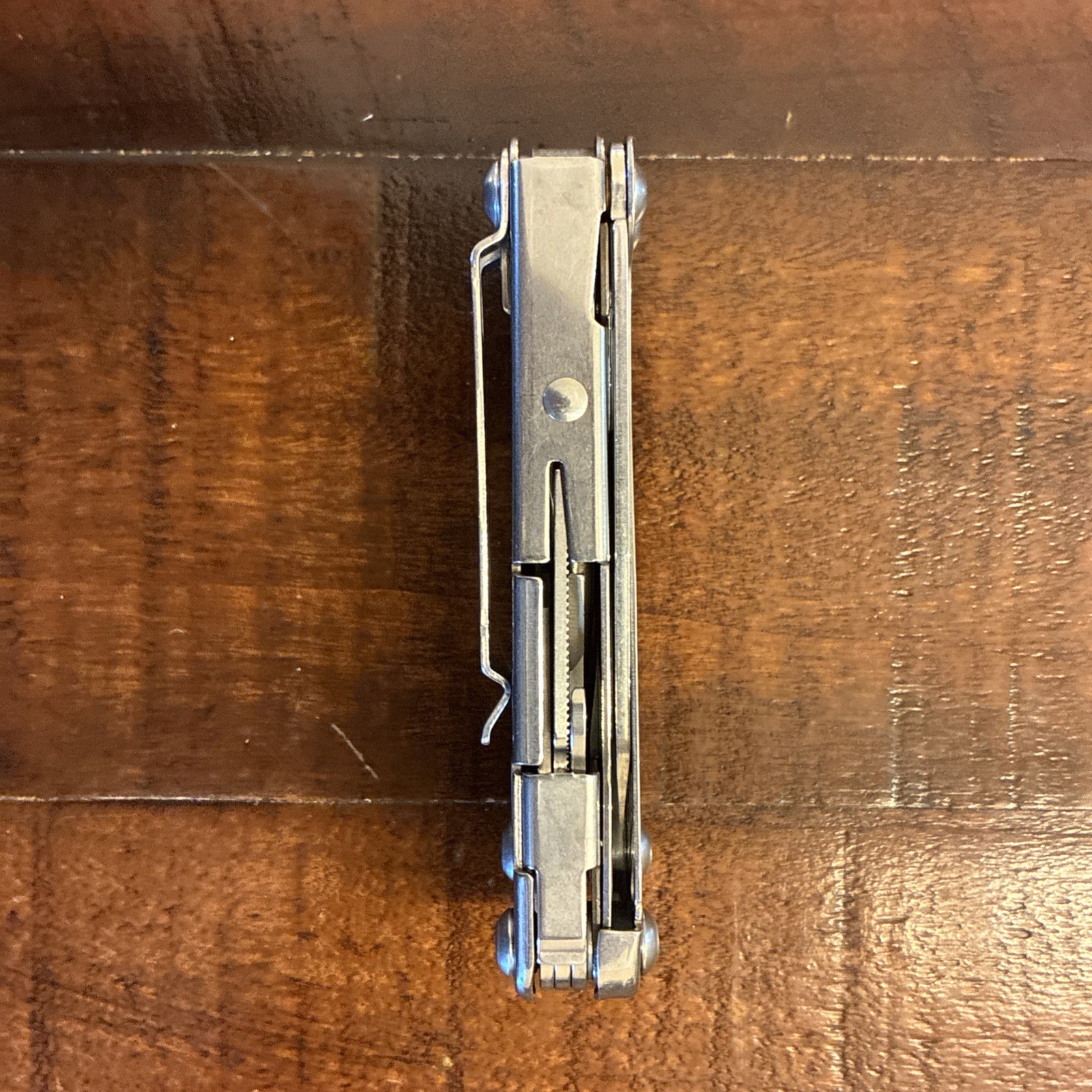 Leatherman Wingman 14 Tools Multi-Tool – Stainless Steel – Excellent