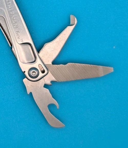 Leatherman Rev 3.8″ Multi-Tool, Stainless!