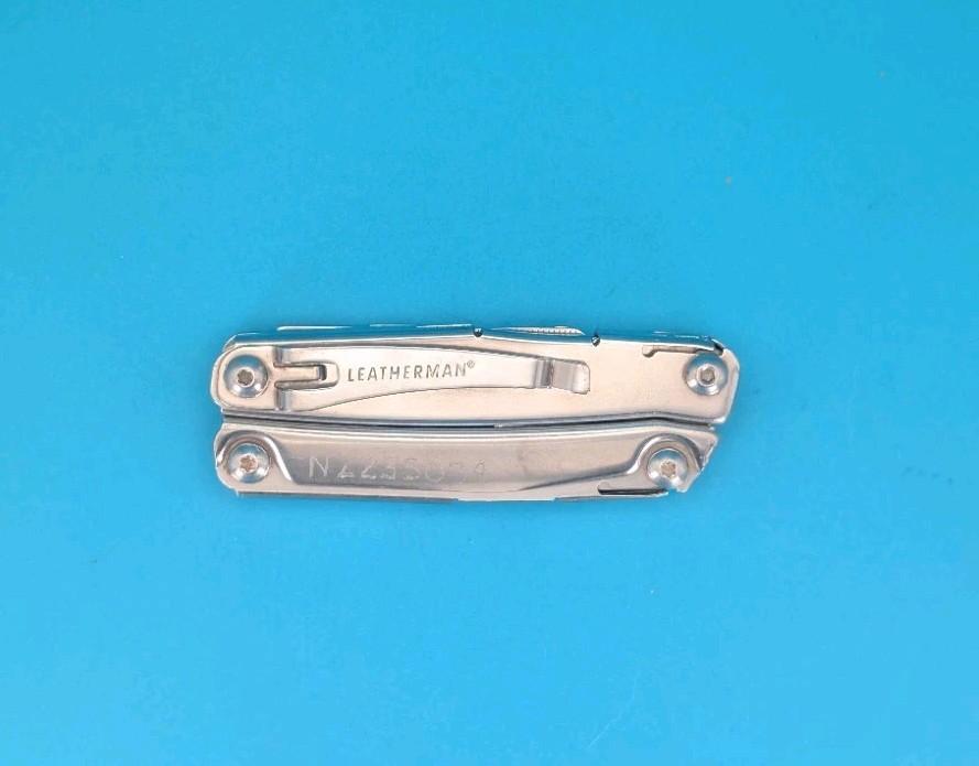 Leatherman Rev 3.8″ Multi-Tool, Stainless! USED