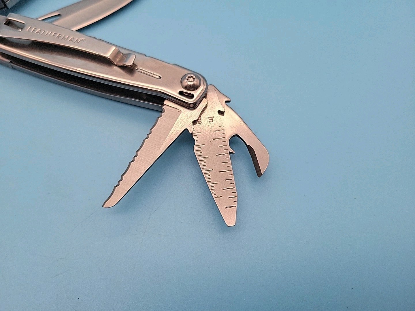 Leatherman Bolster Multi-Tool – Pliers, Knife, File, Screwdrivers, Bottle Opener