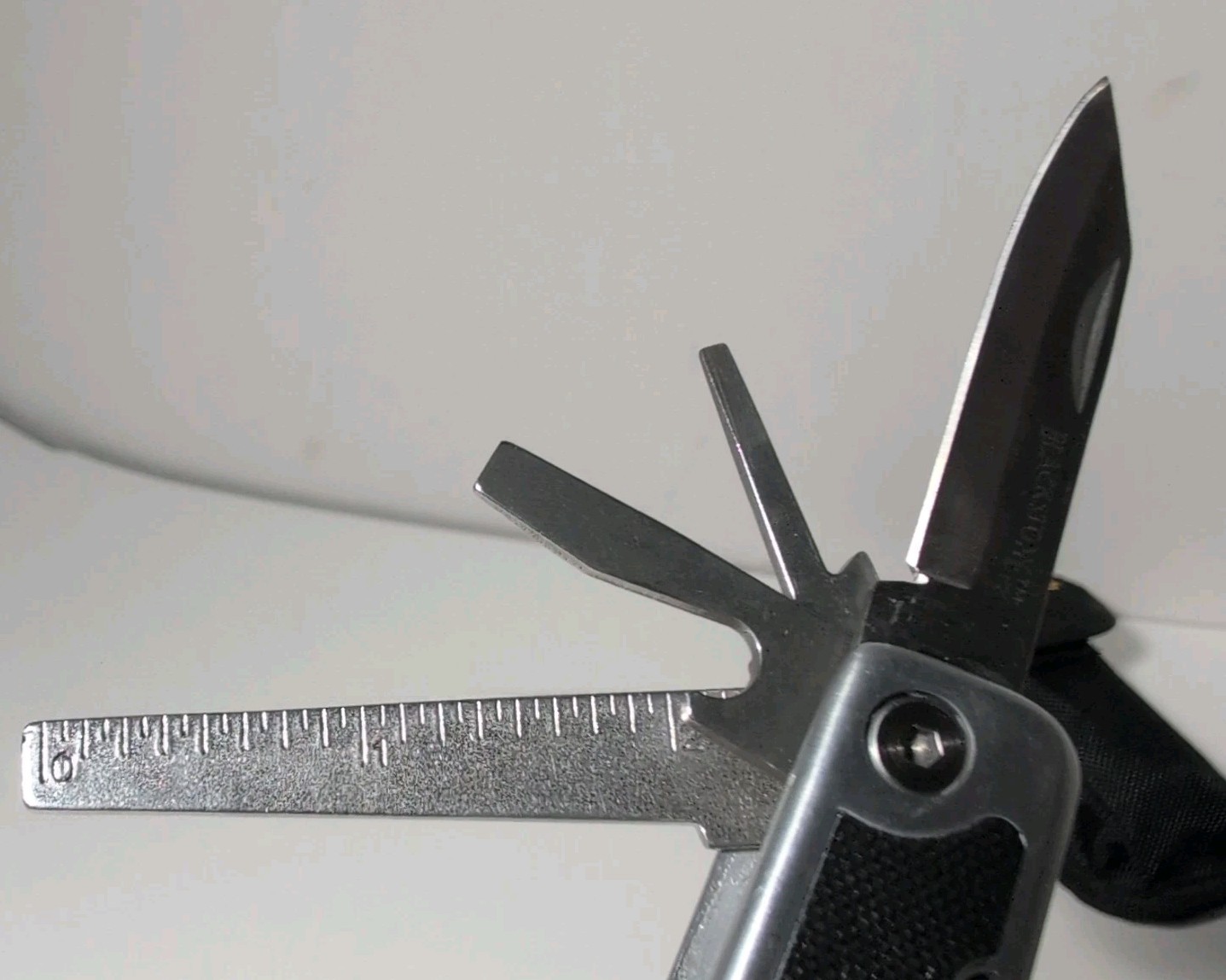 Blackstone Medium premium Industrial Multi-tool With Case