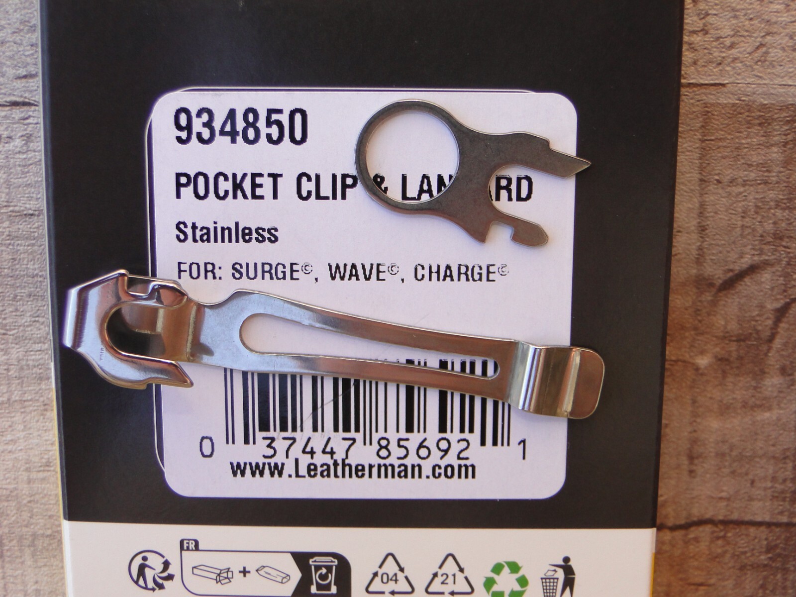 Leatherman® Pocket Clip & Lanyard Stainless For Surge® Wave+® & Charge® 934850