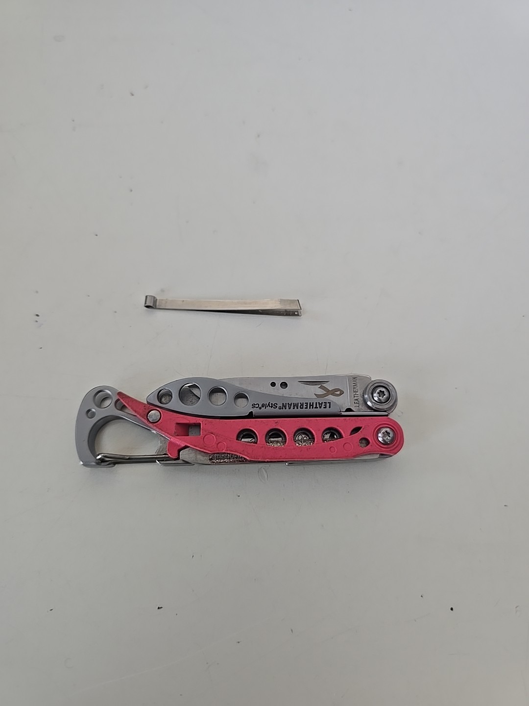 Leatherman Style CS Multi-Tool Pocket Knife Pink Breast Cancer Awareness