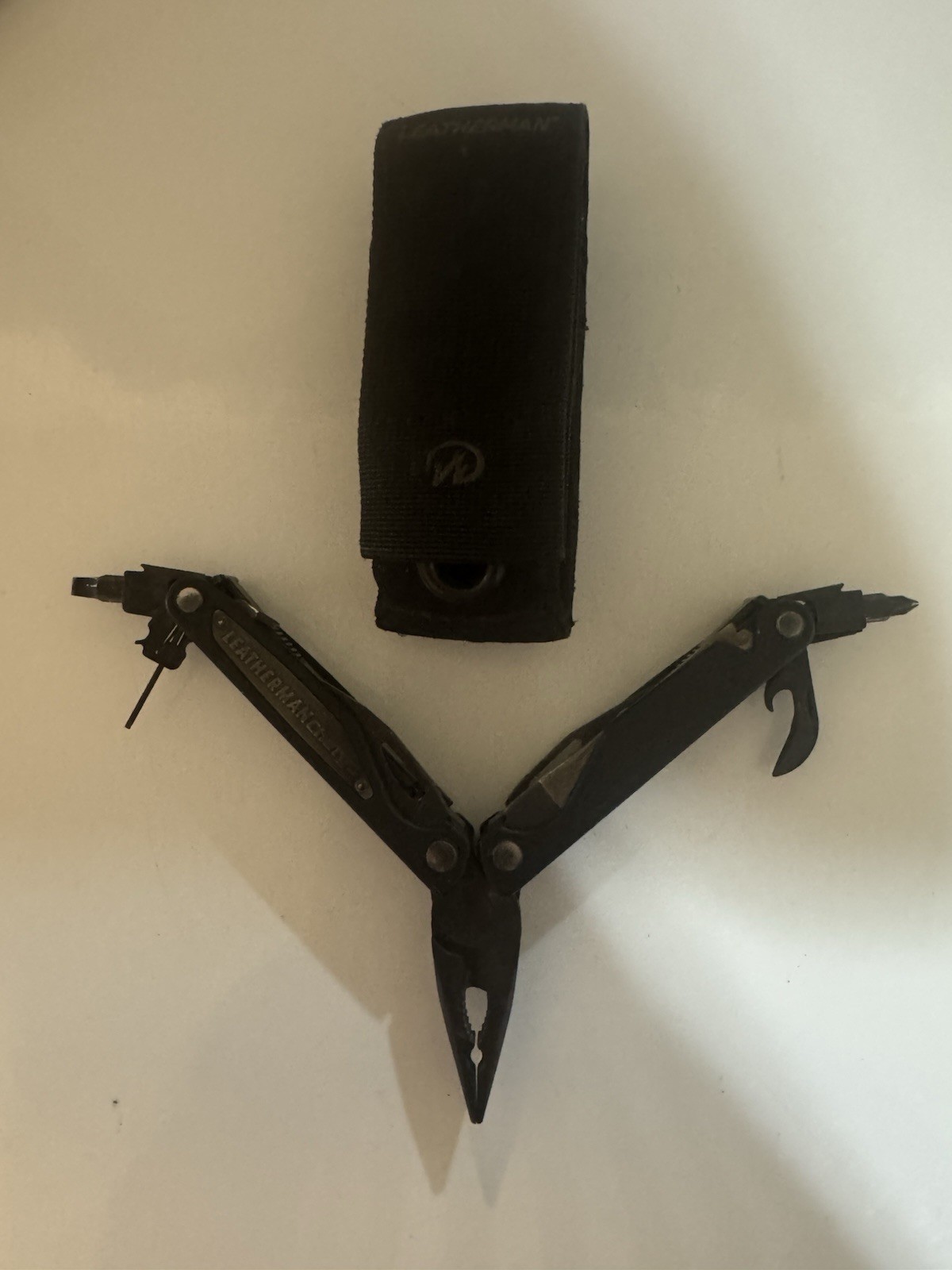 Leatherman Charge ~ Black Oxide multitool with Sheath