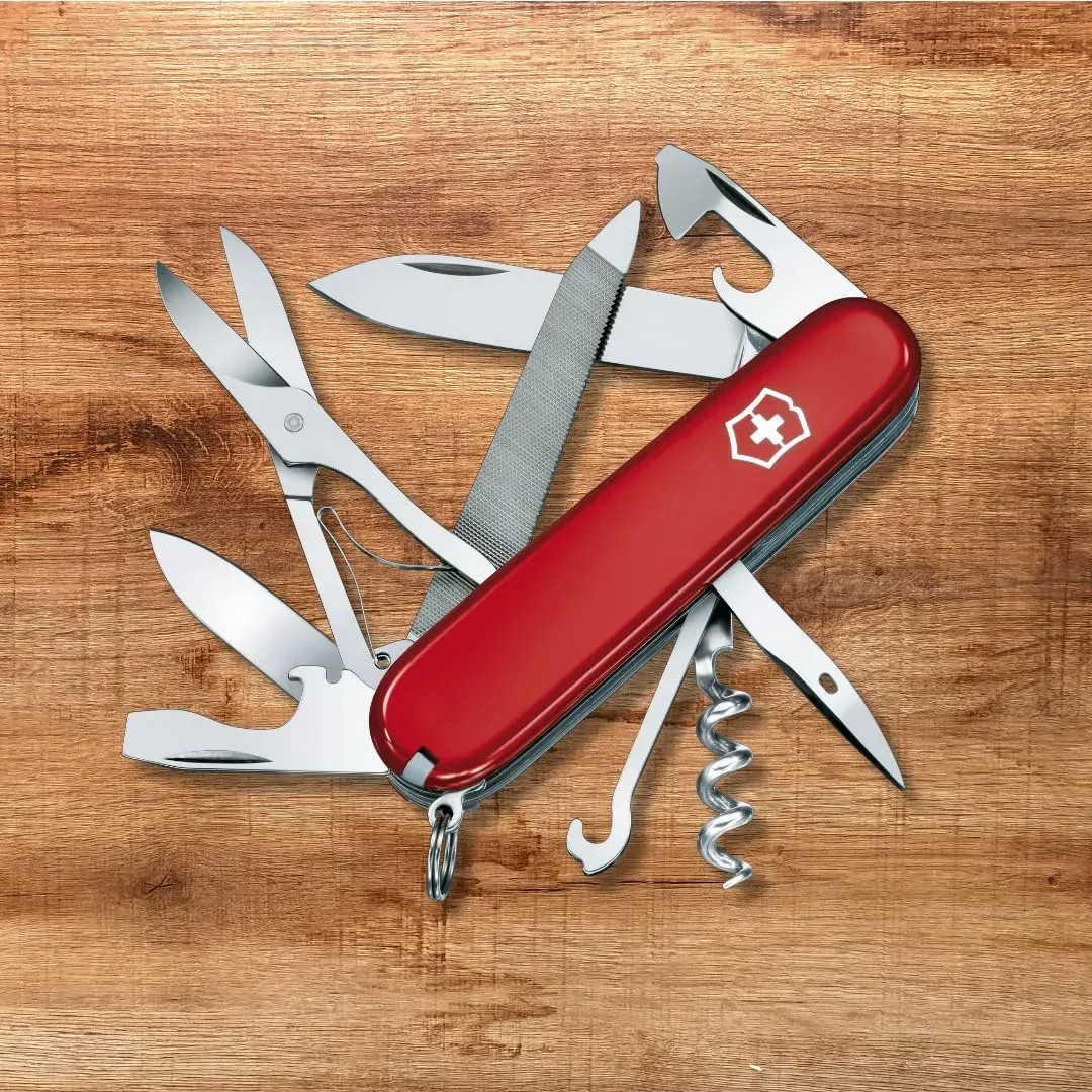 Japan NEW VICTORINOX Mountaineer Swiss Army Knife Multi-Tool Red 19 Functions