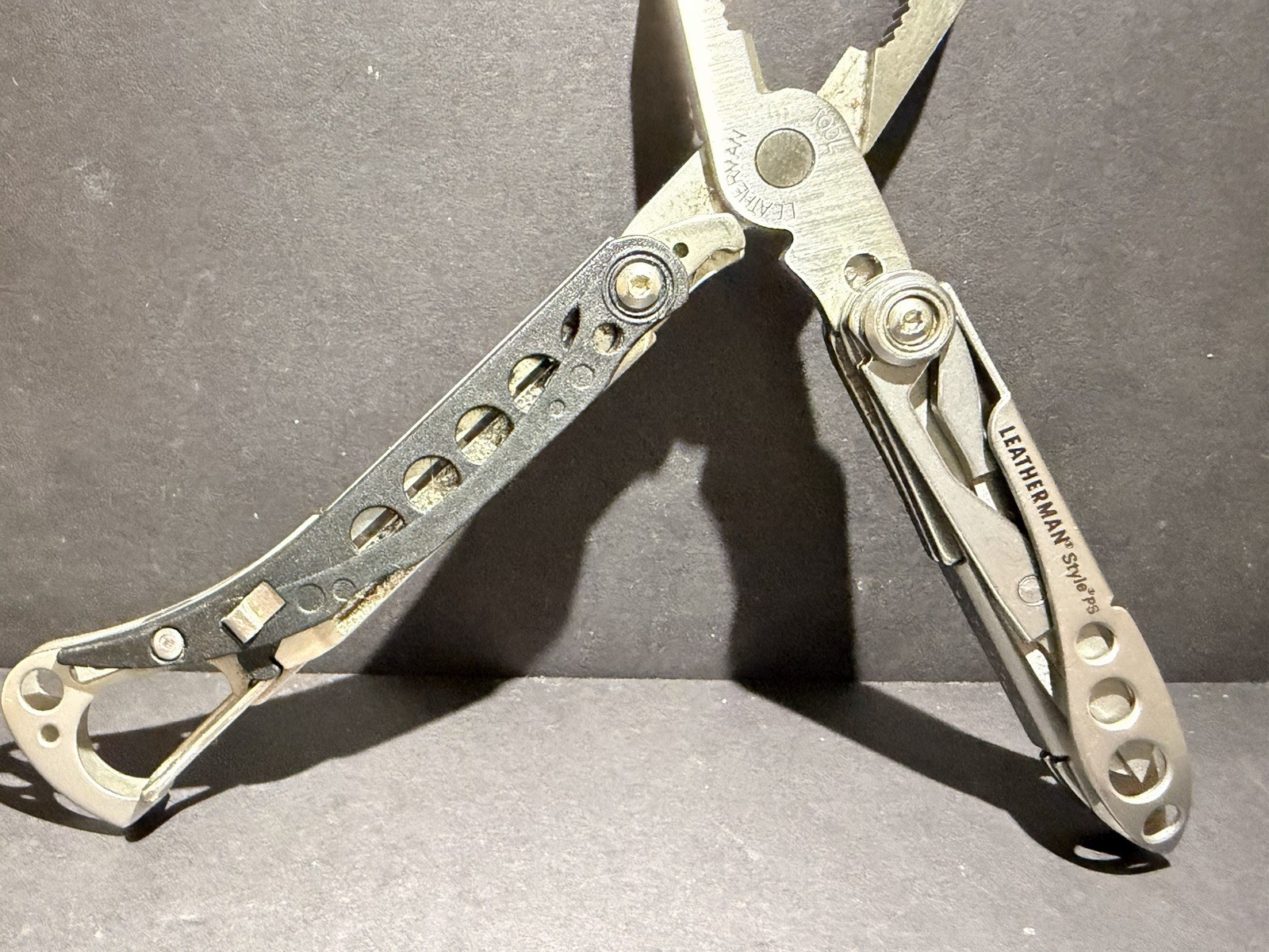 Leatherman Style PS Multi Tool File Scissor Carabiner Discontinued