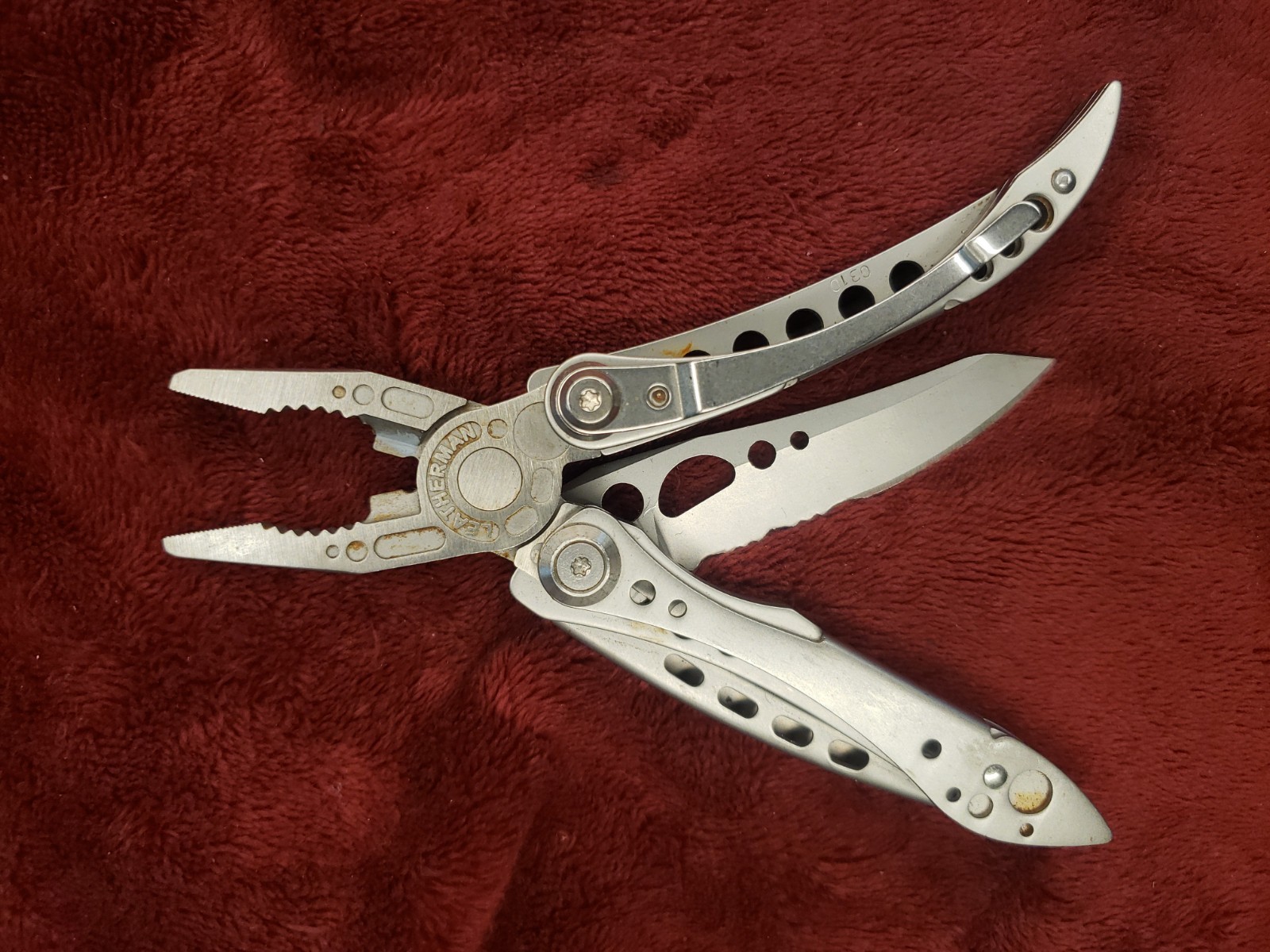 🔪 Leatherman Freestyle Multi-Tool Pliers Knife Free style