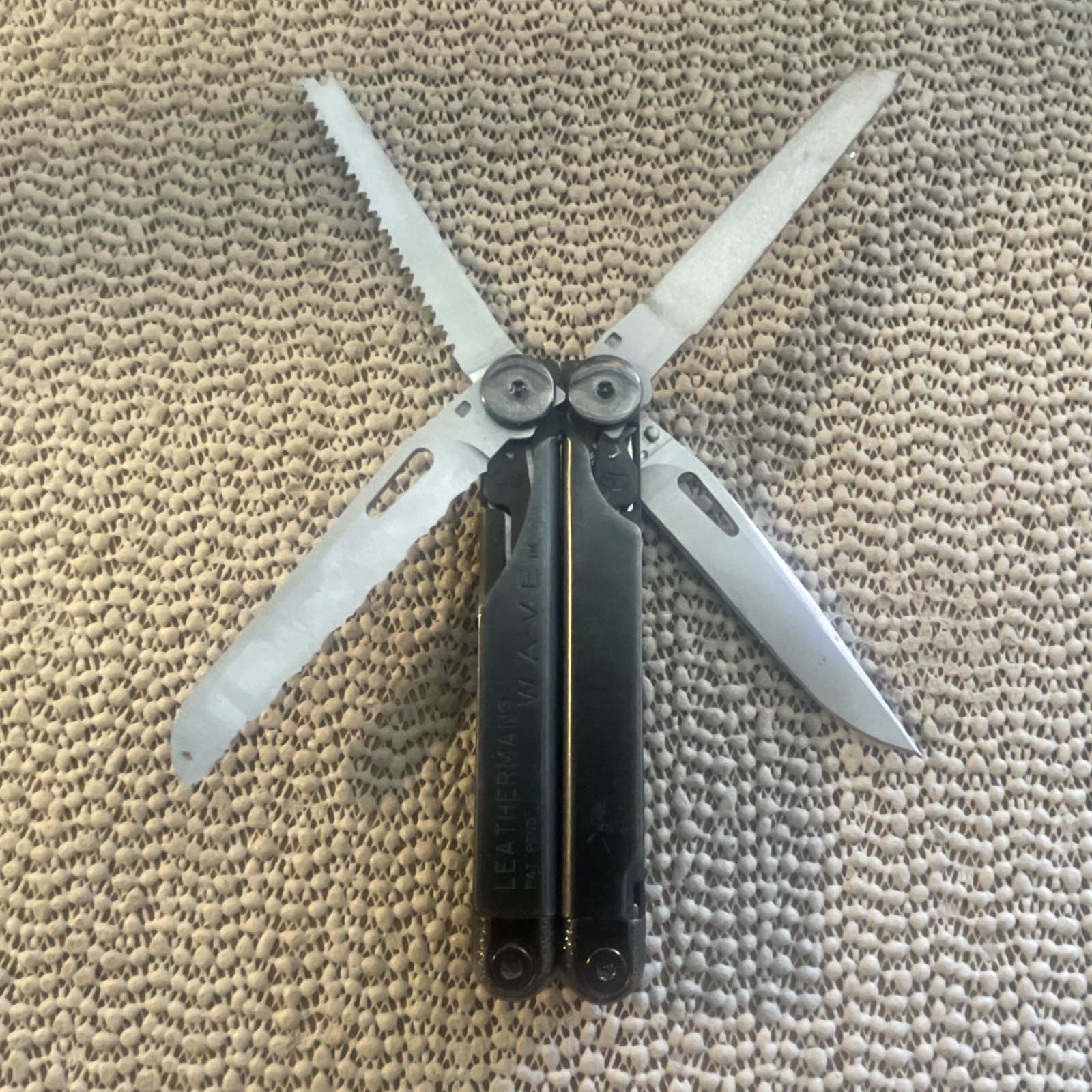 Limited Edition LEATHERMAN 20th Anniversary Original Wave Multitool