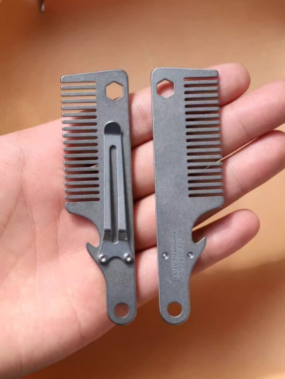 Titanium Alloy EDC Multi Tools Pocket Comb Portable Outdoor Keychain Hair Care