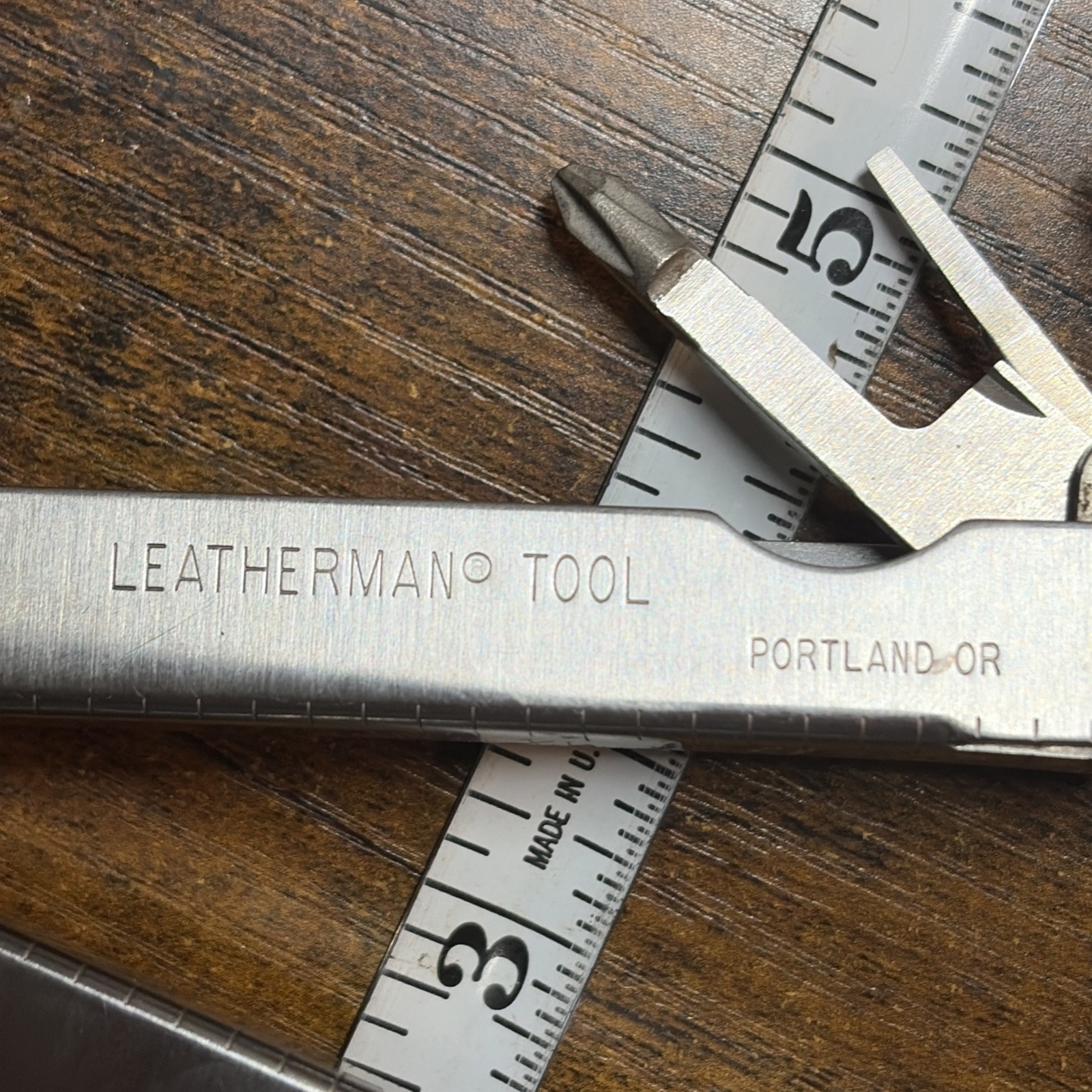 Leatherman Tool Multi-Tool Stainless Steel Silver/Black Sheath Plier Knife File