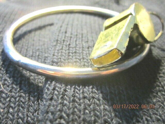 Brass Safety Attack Bracelet Whistle to Wear