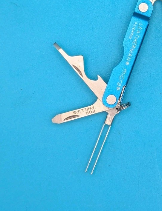 Leatherman Micra Multi-Tool, Knife, Scissors, Key Ring, Blue! *MAC-MOD*