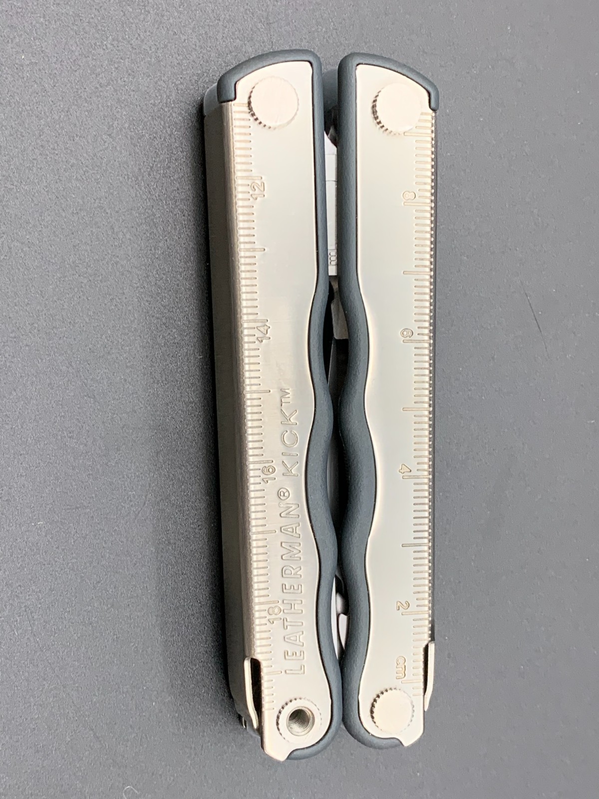 Leatherman Kick Multi-Tool Stainless Black Inserts Pliers Knife