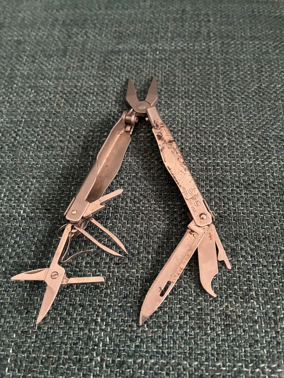 Buck Model 350 Minibuck Tool Multitool Made In USA + Carrying Case