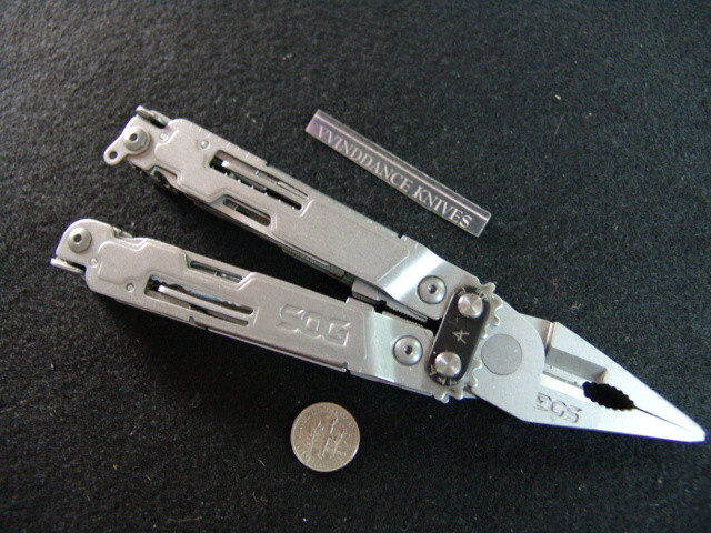 SOG POWER ACCESS DELUXE–MULTI TOOL–w/ SOG HEAVY DUTY MOLLE SHEATH–NEAR MINT