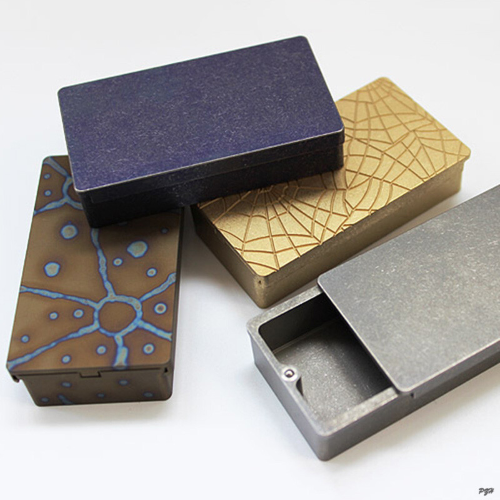 EDC Titanium Alloy Waterproof Pills Holder Box Sealing Container Case Box
