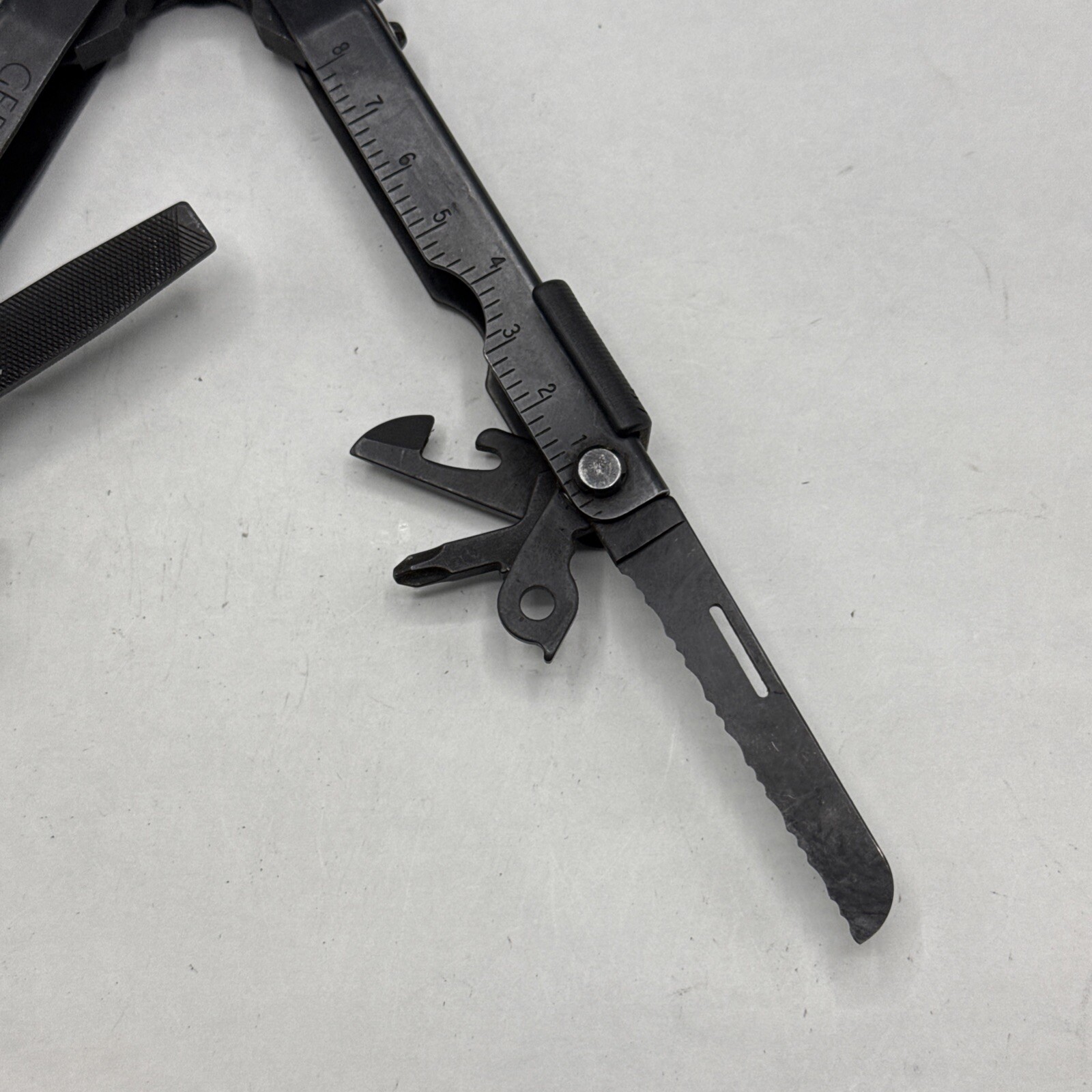 Gerber MP 600, Carbide Cutters, Needlenose – Black